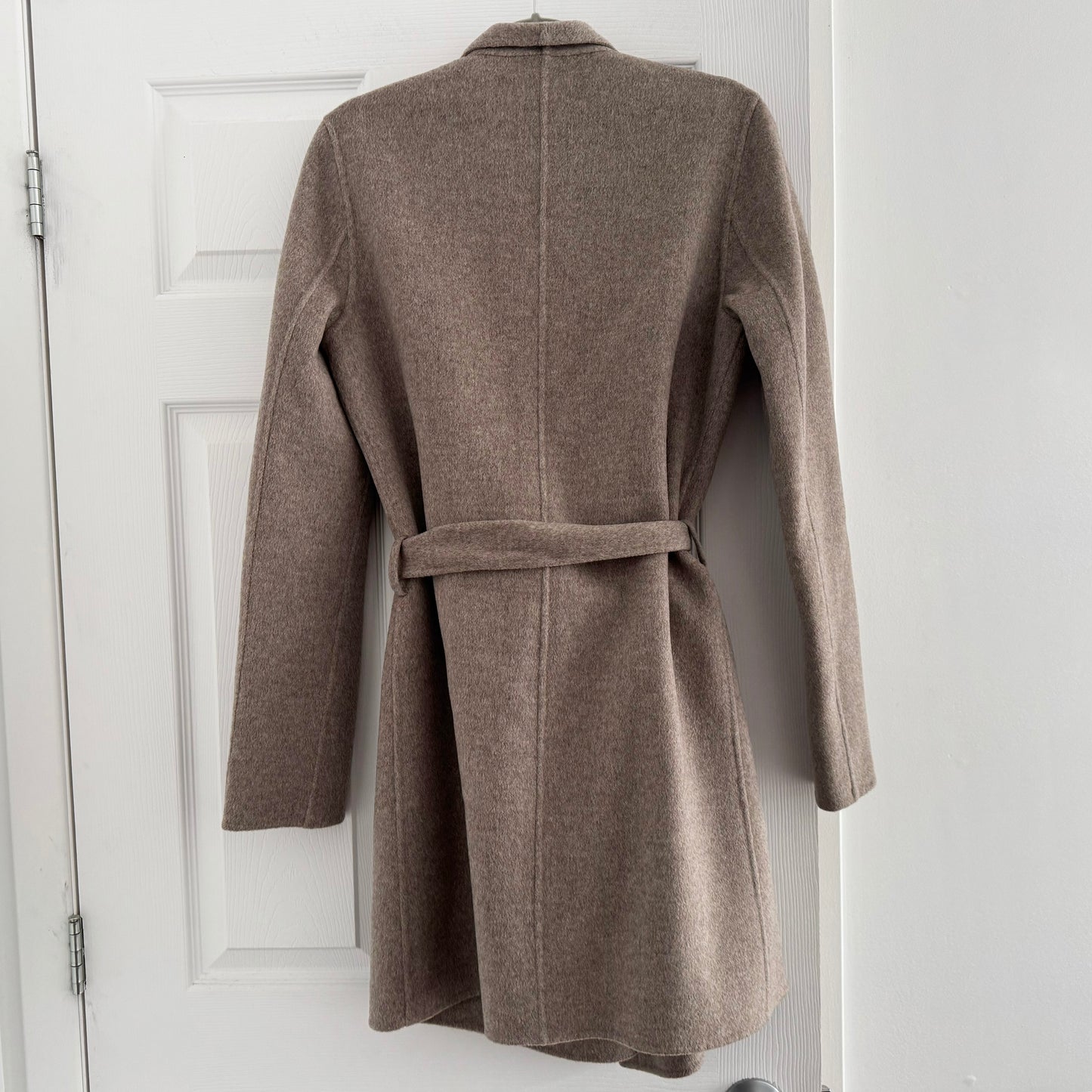 Joseph "Lisa Long" Doubleface Cashmere/Wool Coat in Taupe, size 40 (fits 6/8)