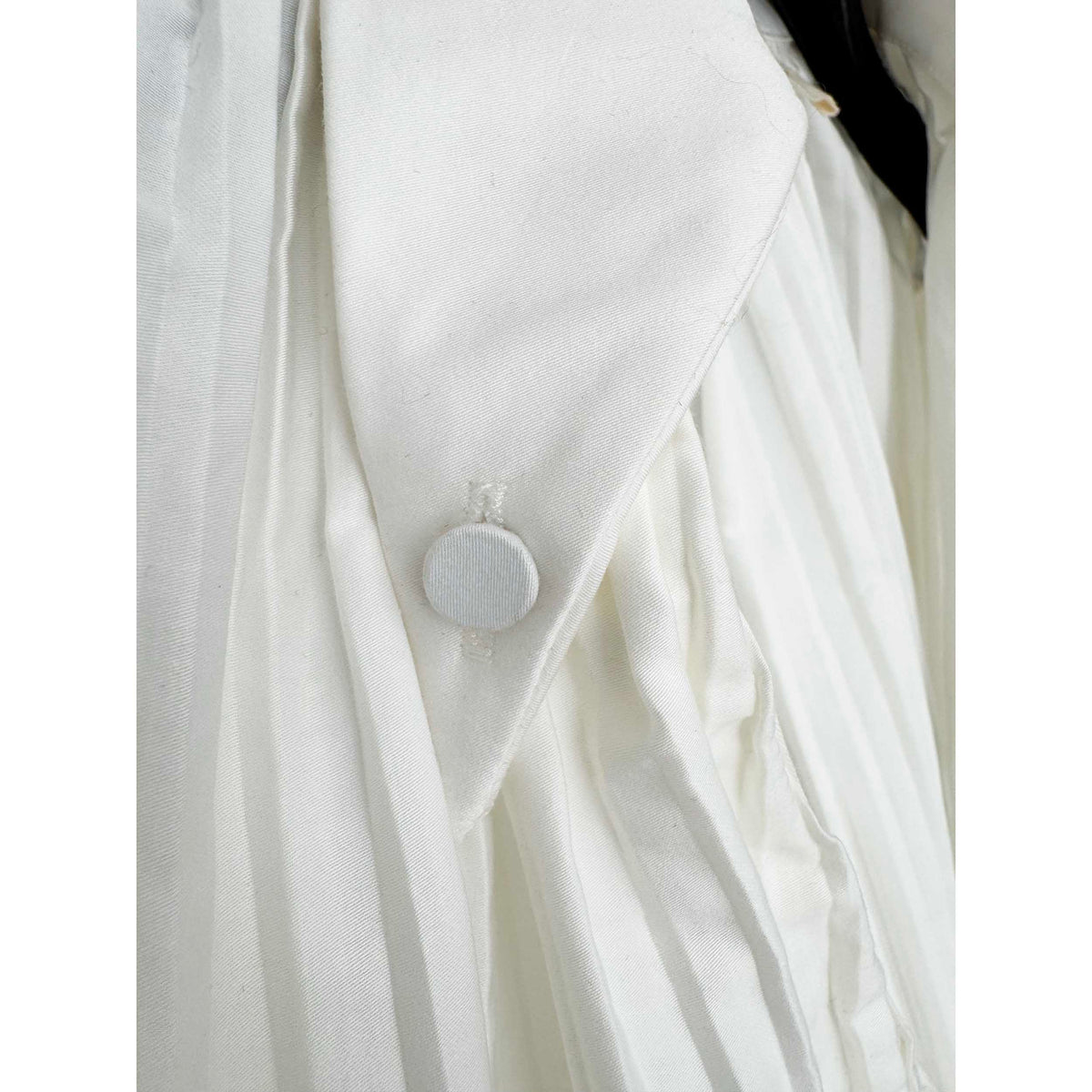 Khaite "Malone" Plisse Cocoon blouse in White, size XS