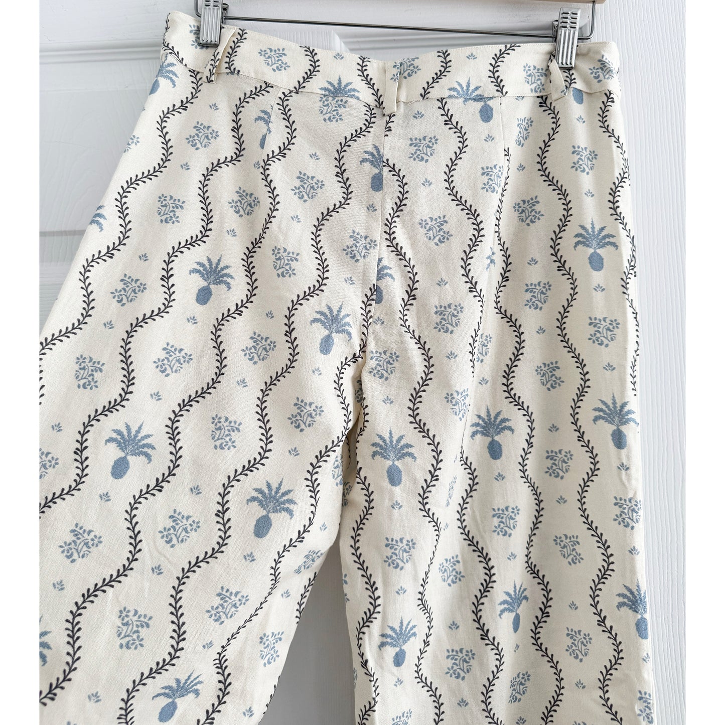 Laganini "Punky Kaloa" Printed Pants, size Medium