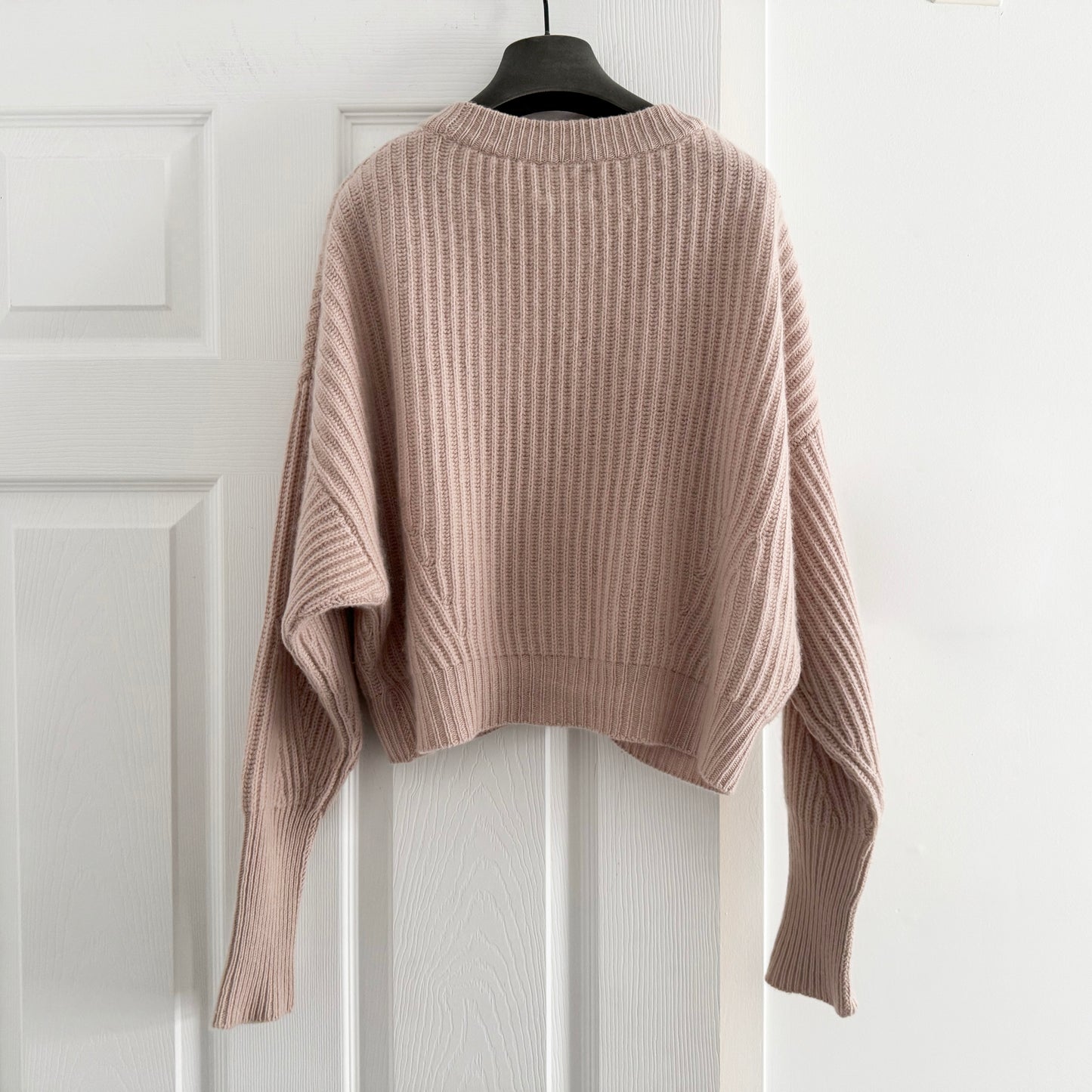 Le Kasha "Monaco" Cropped Cardigan in Dusty Pink, One size Only