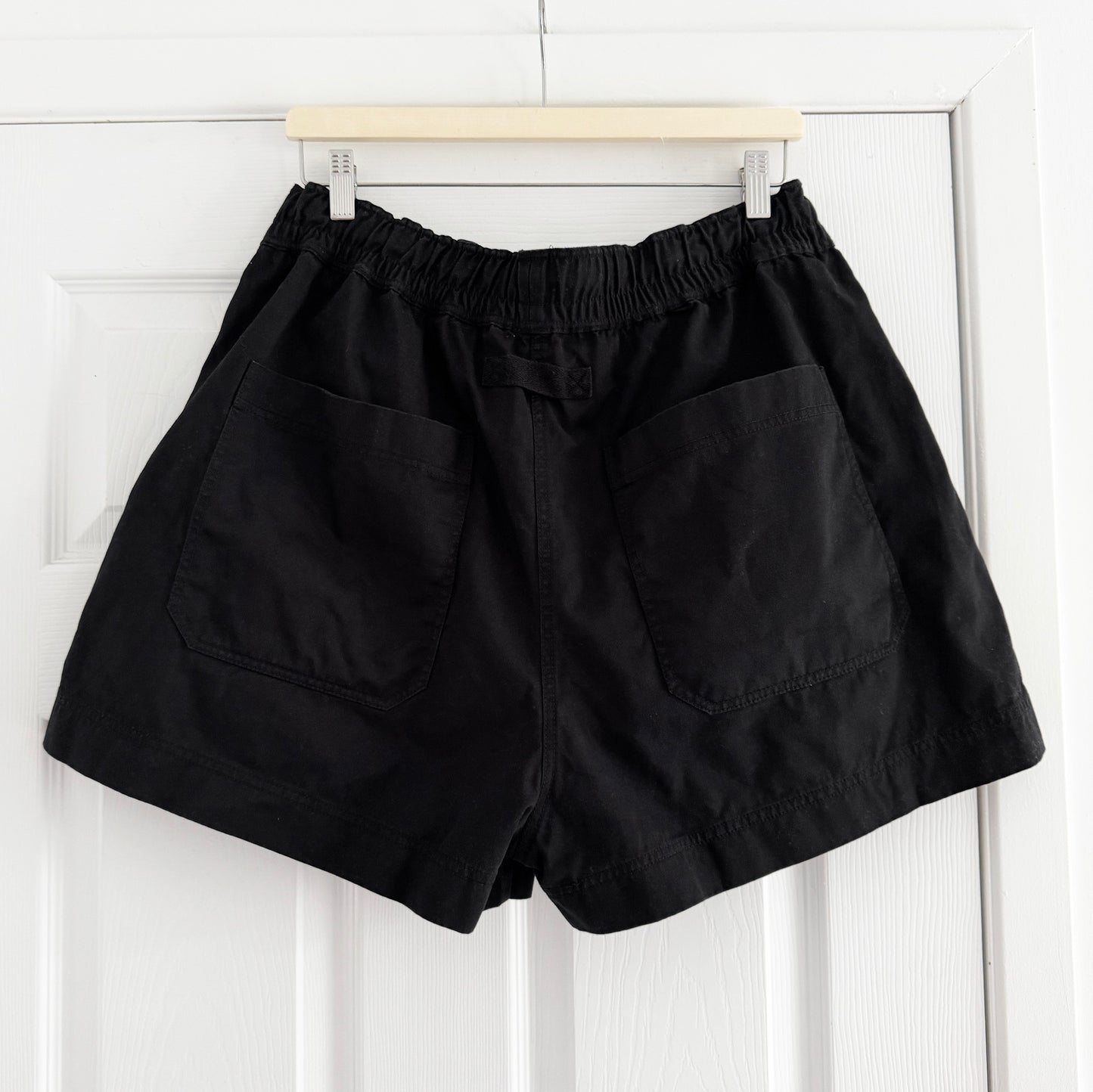 Lee Mathews "Drill" Shorts in Black, size "4" (size M/L)