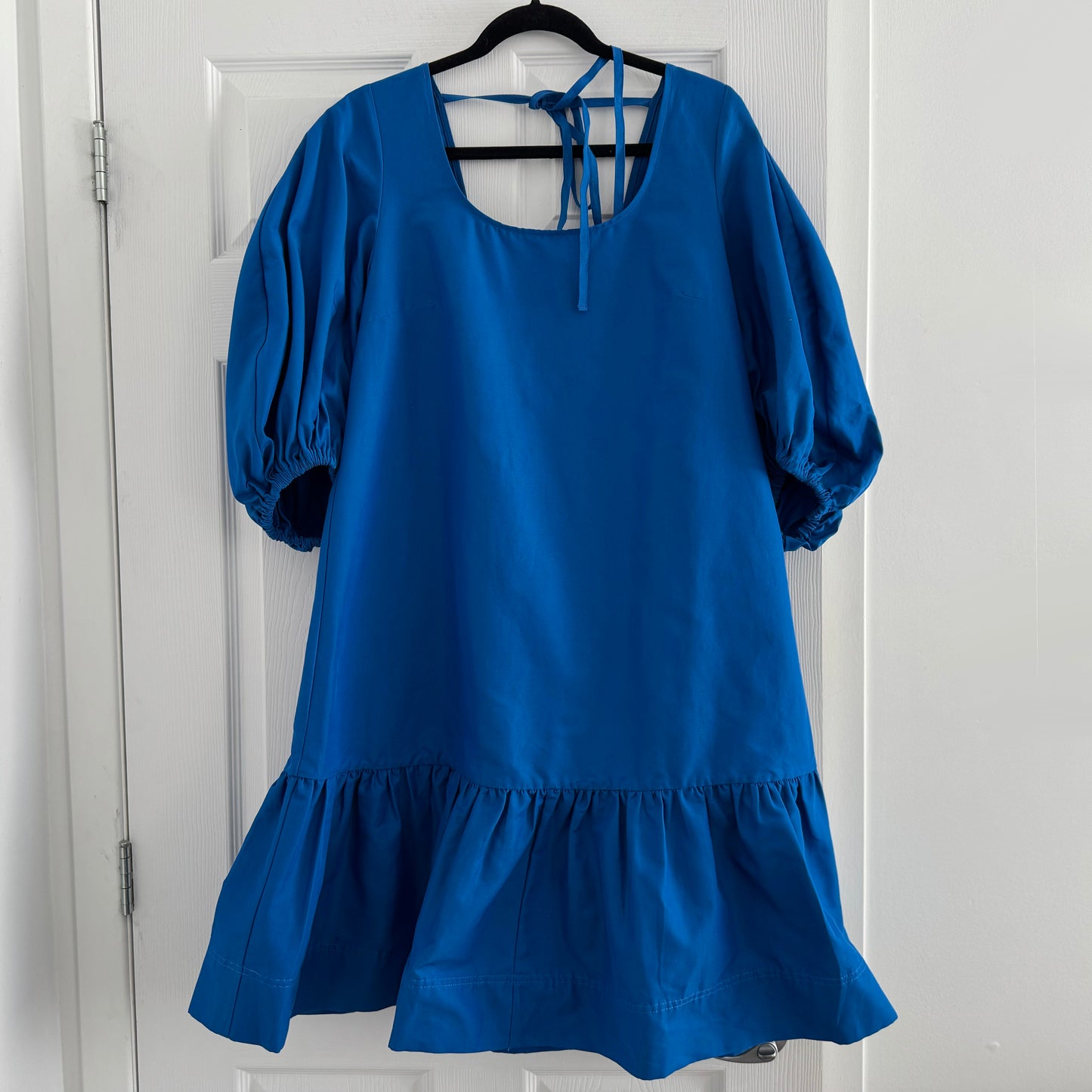 Lee Mathews "Daisy" Cotton Silk Dress in Blue, size "4" (fits like a US 8 ish)