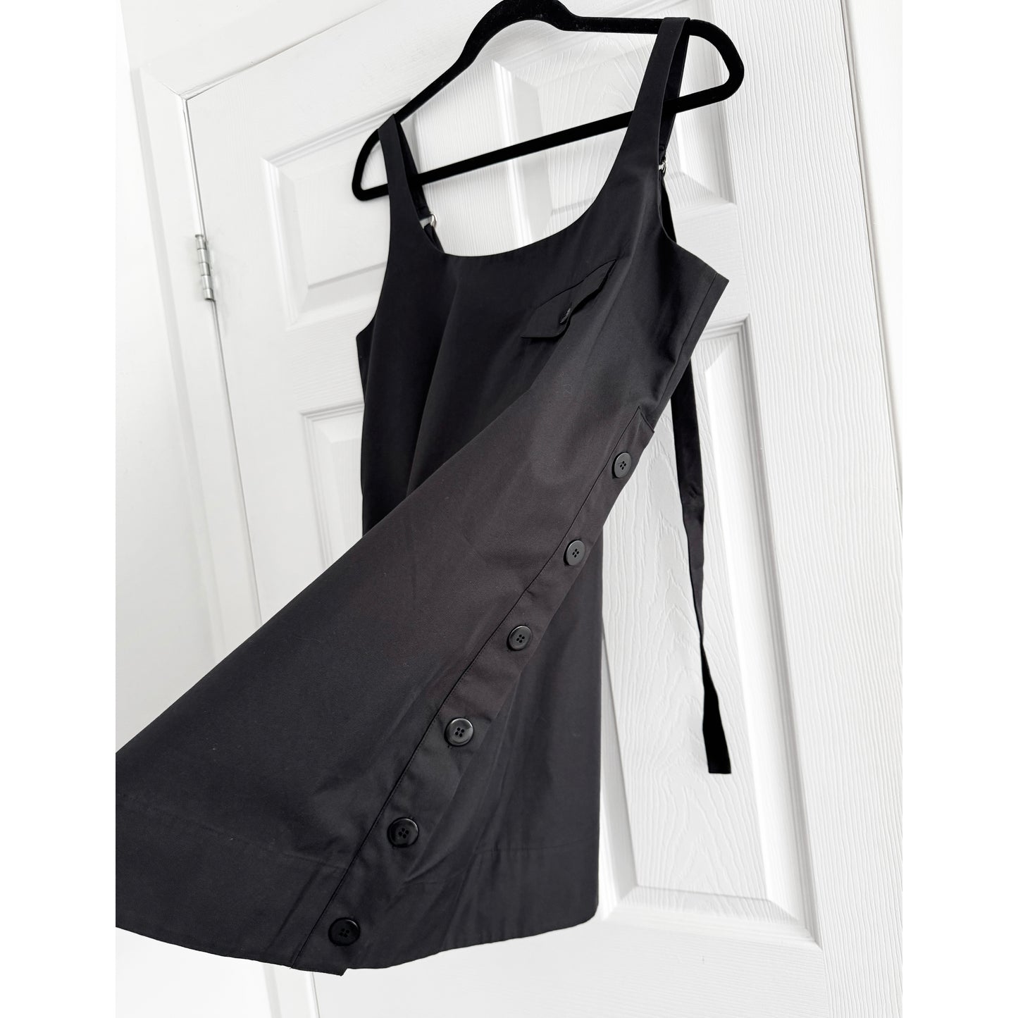 Lee Mathews "Davey" Mini Dress in Black, size "2" (fits like Medium ish)