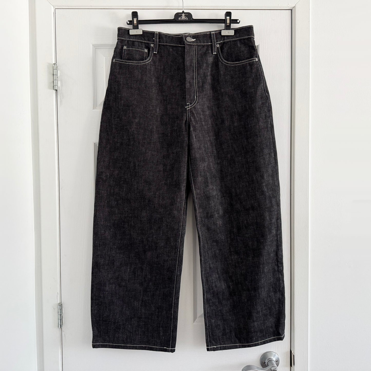 Lee Mathews "Leo" Jeans in Dark Indigo, size "4"