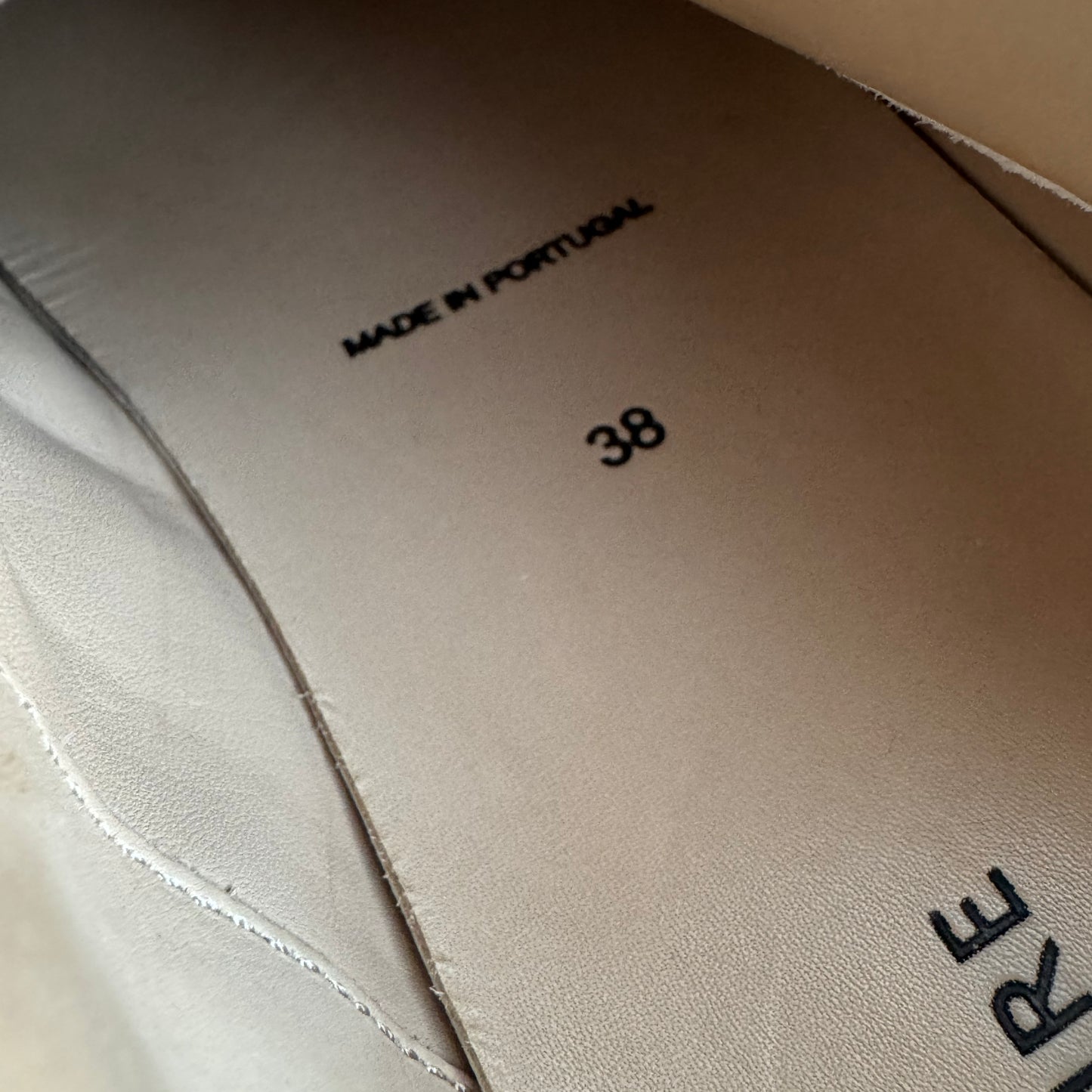 Lemaire "Soft" Nappa Leather Runner in "Milk", size 38