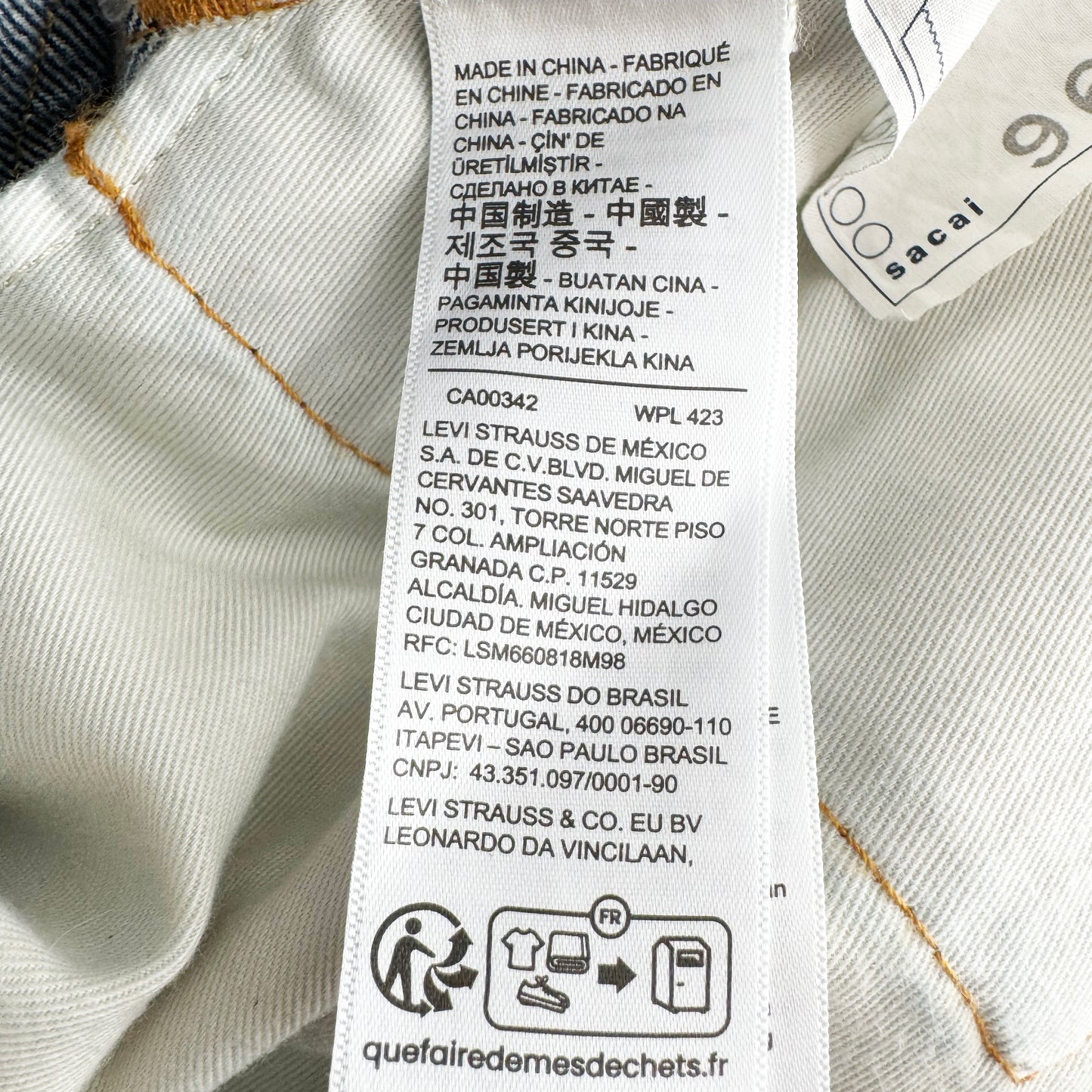 Sacai x Levi's Wide Leg Jeans in Blue, size 00 (size 27/30)
