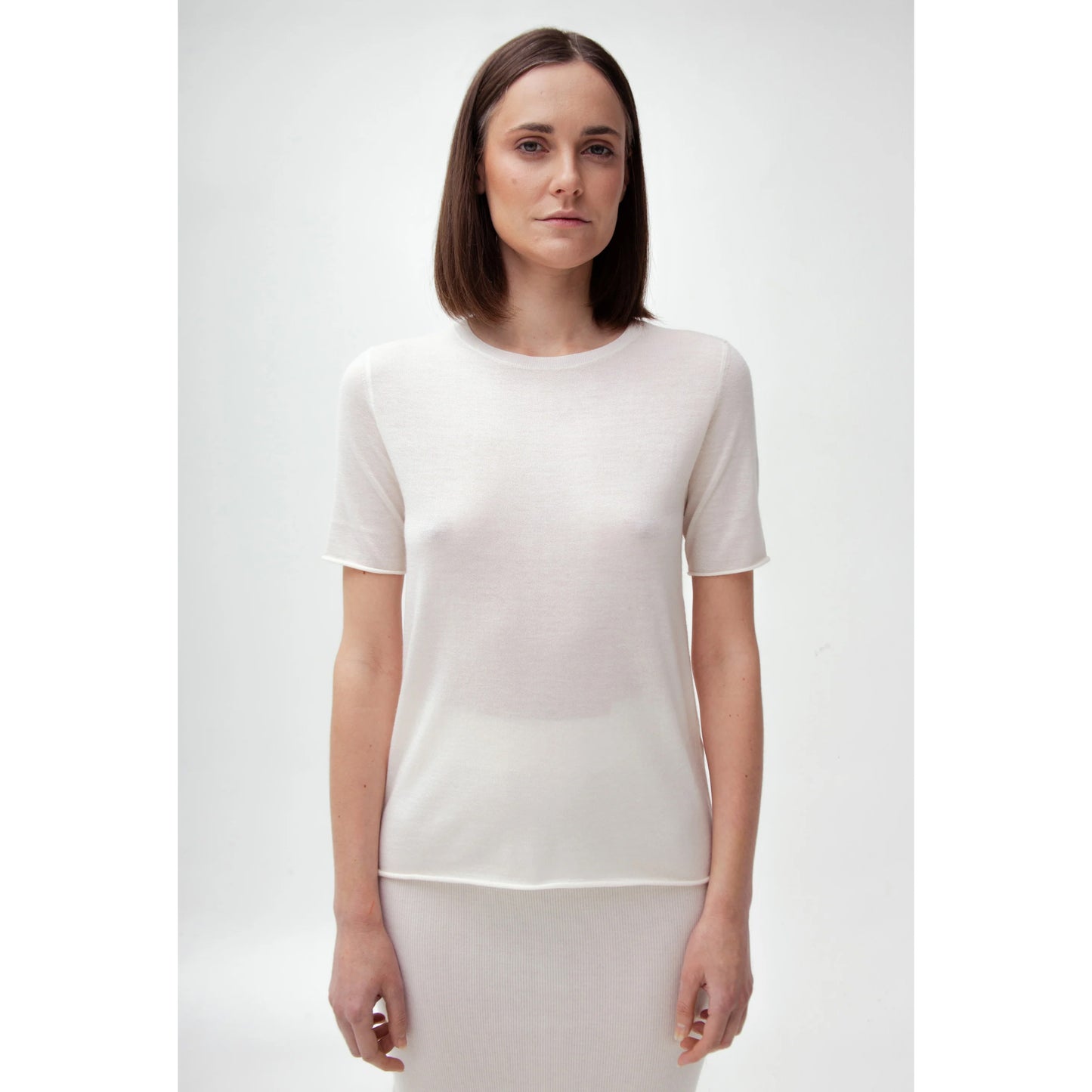 Lisa Yang "Ari" Cashmere Tee in Black, size "0" (XS)