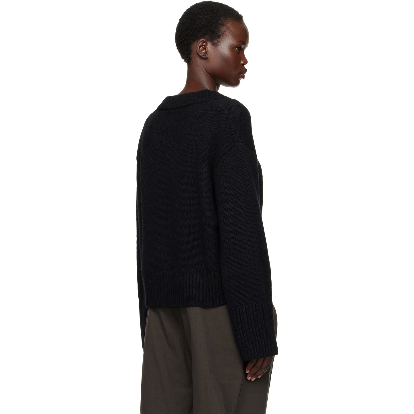 Lisa Yang "Aletta" Cashmere V-Neck in Black, size "0" (fits XS/S)