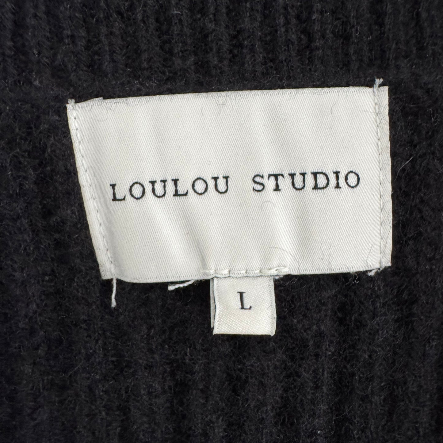Loulou Studio "Chante" Cropped Cashmere Sweater in Black, size Large
