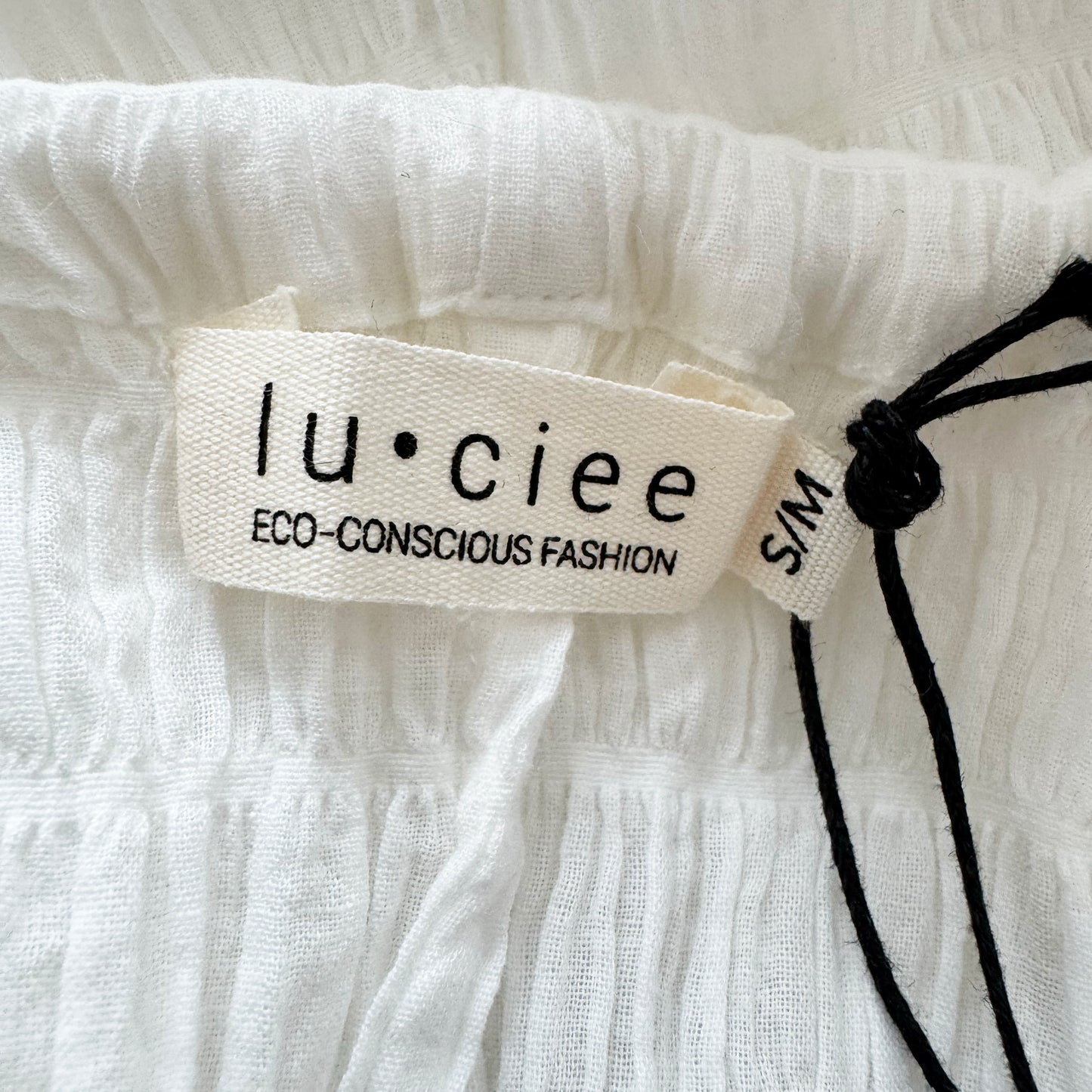 Lu Cieee "Joseph" Crinkled Maxi Skirt in White, size S/M