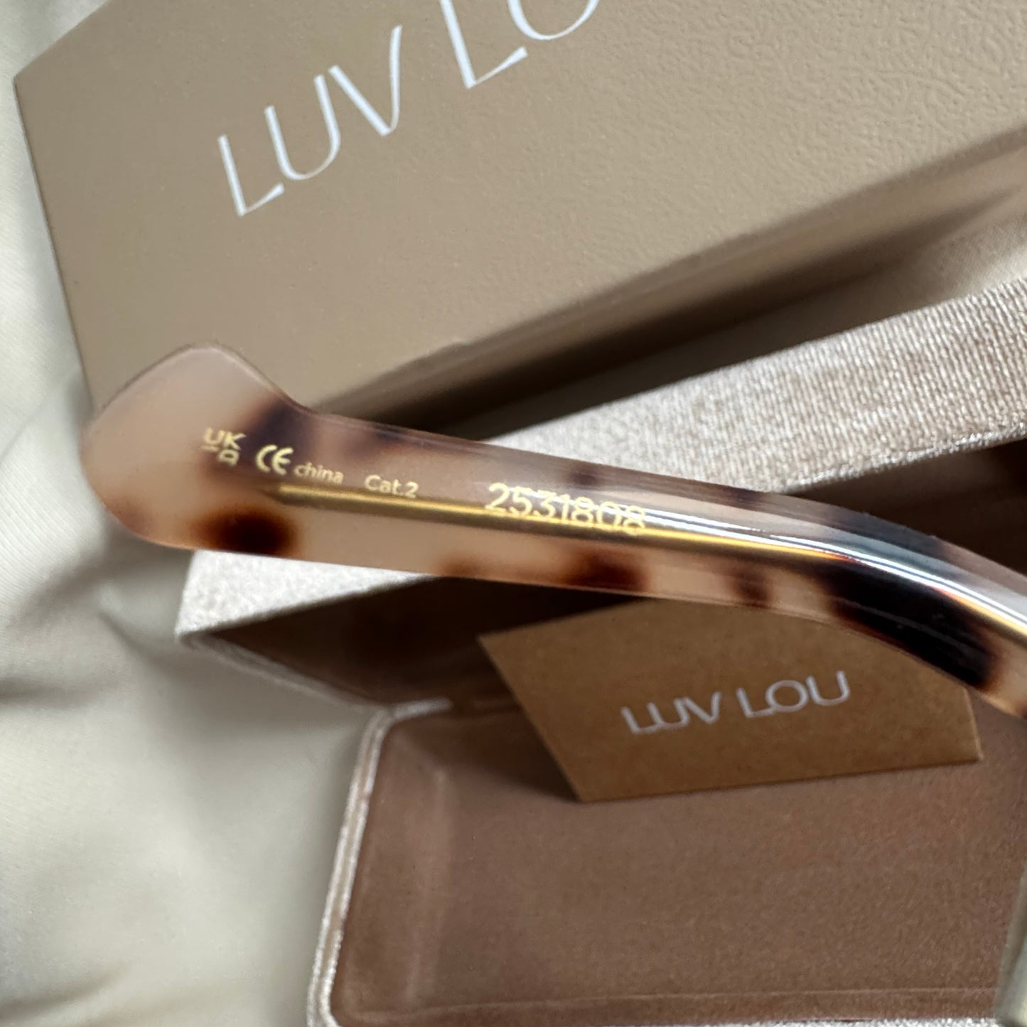Lou Luv "The Sydney" Sunglasses in "Cream Tort"