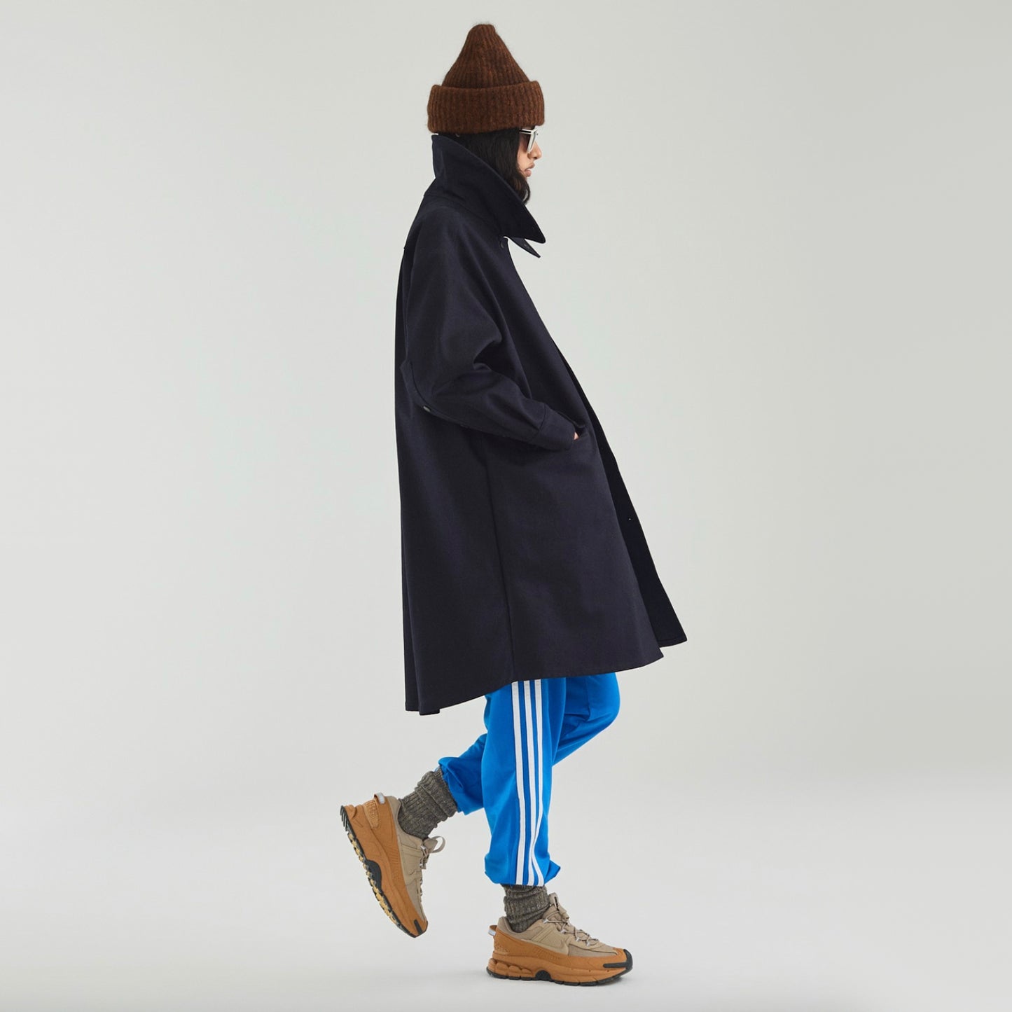 Luxton "Boomerang Trench"  in Navy, size M/L (fits M-XL)