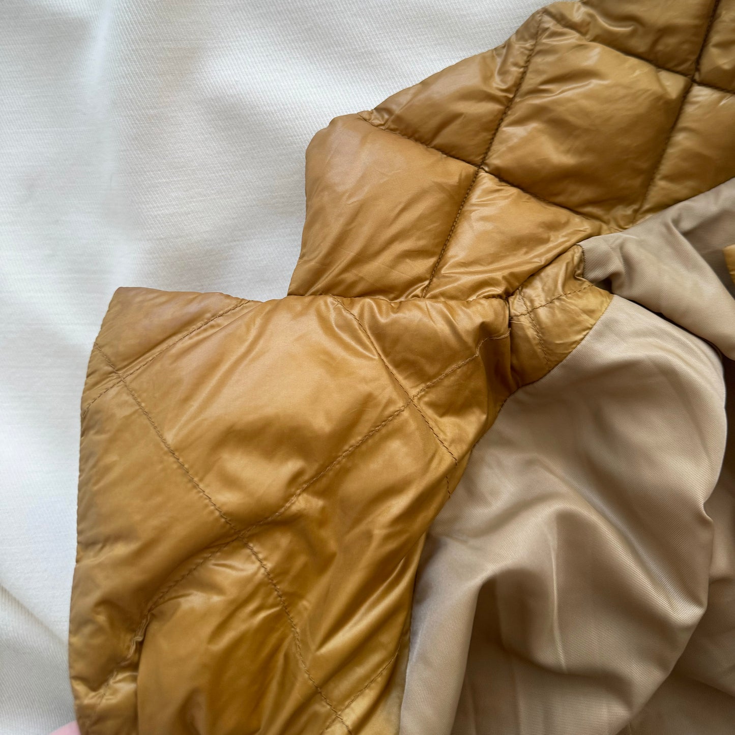 Luxton Quilted "Curve" Coat in Copper/Gold, size Medium