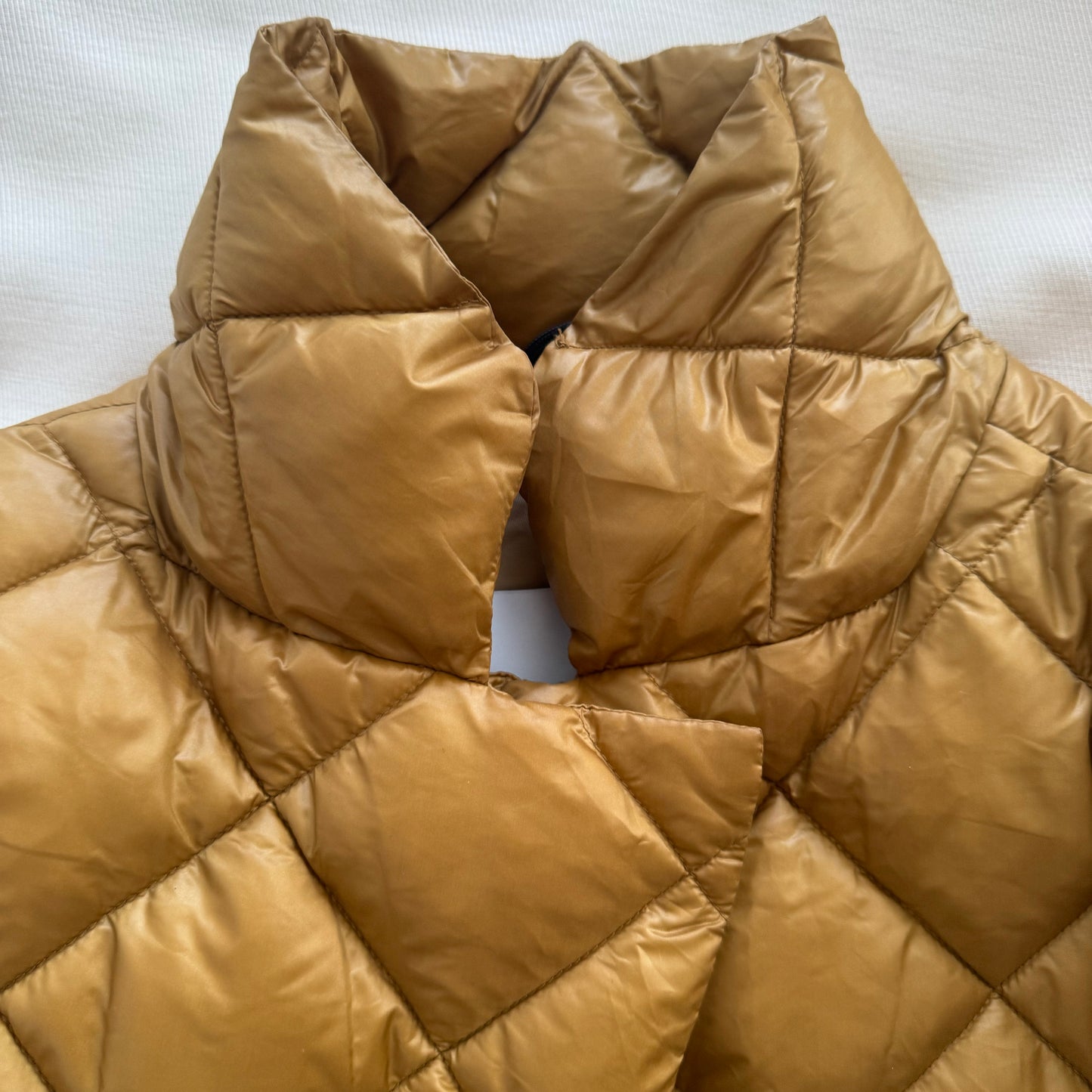 Luxton Quilted "Curve" Coat in Copper/Gold, size Medium