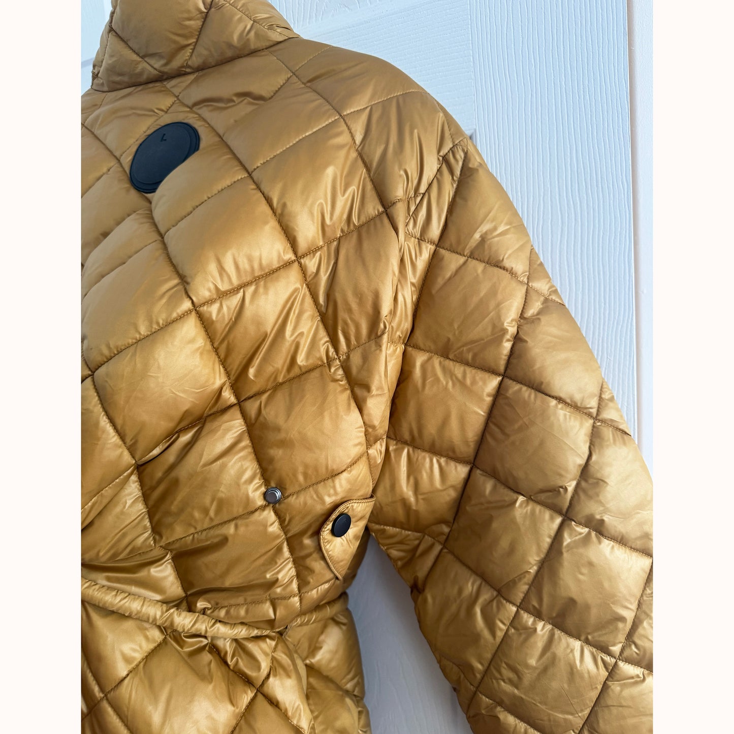 Luxton Quilted "Curve" Coat in Copper/Gold, size Medium