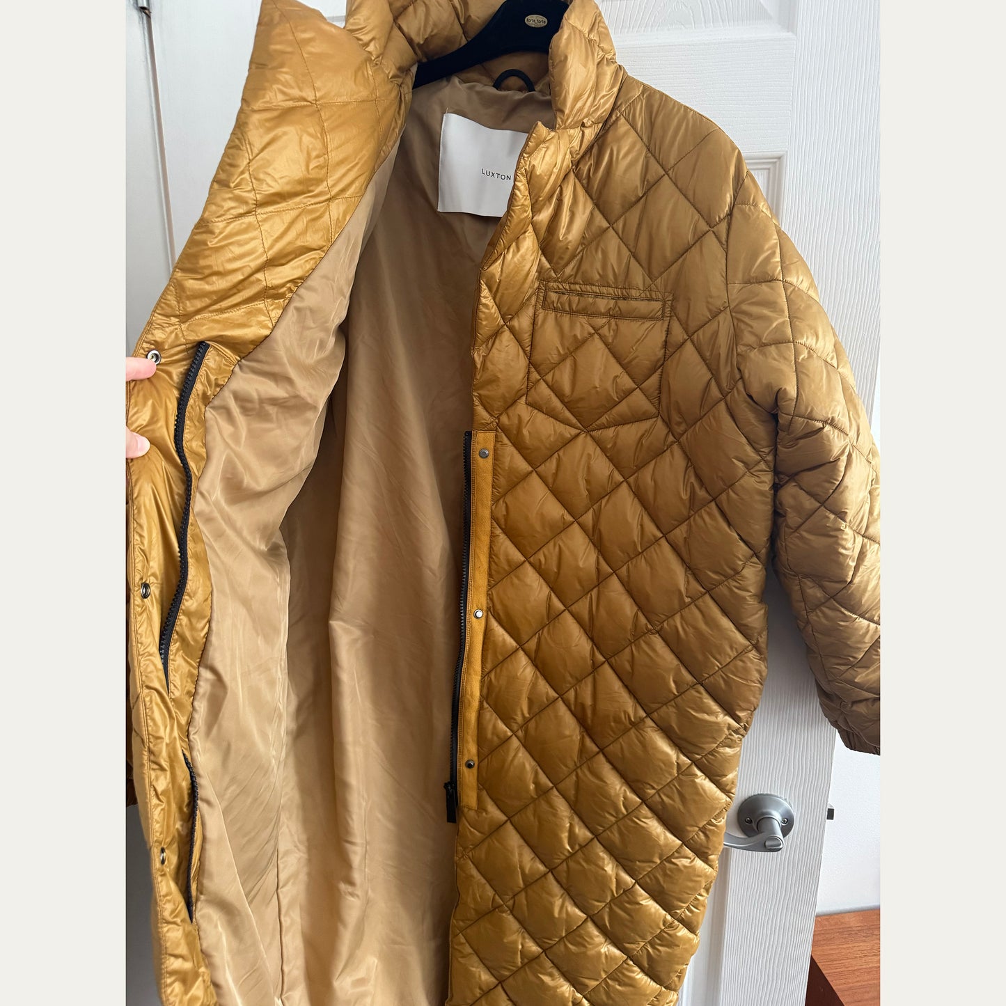 Luxton Quilted "Curve" Coat in Copper/Gold, size Medium