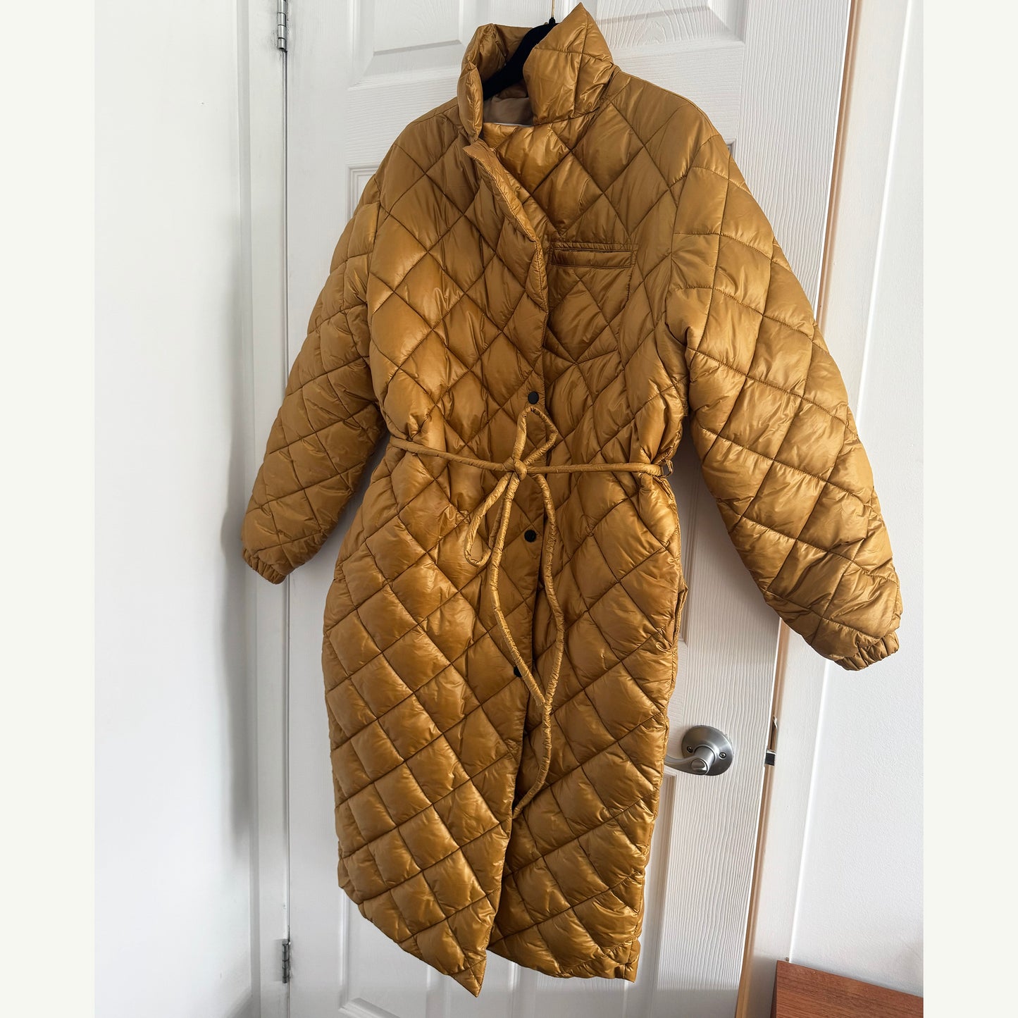 Luxton Quilted "Curve" Coat in Copper/Gold, size Medium