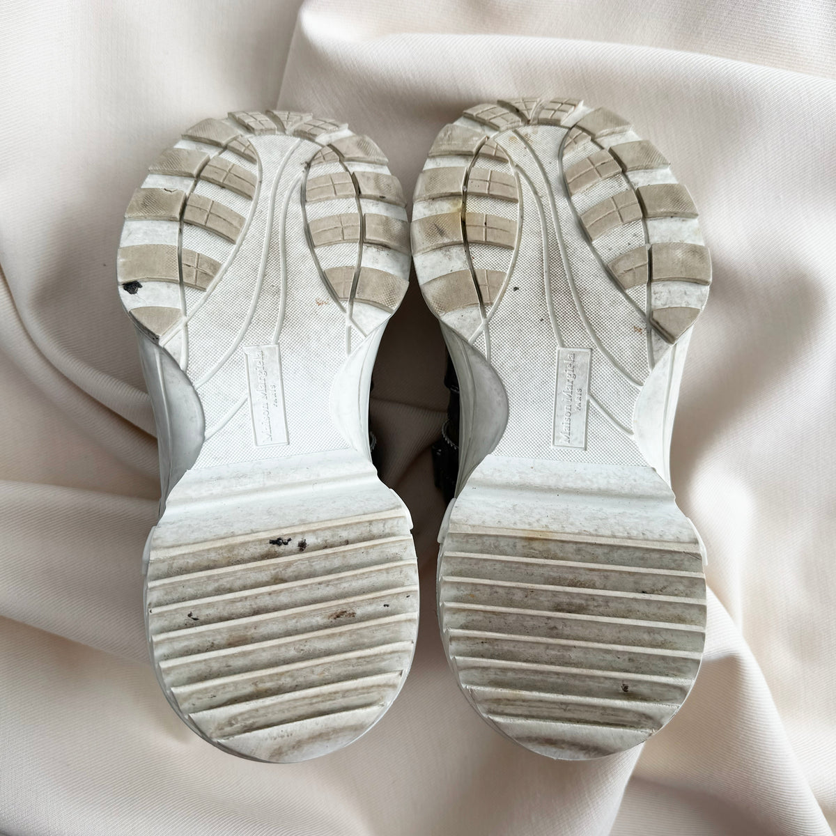 Maison Margiela Chunky Sneakers in Silver, size 37.5