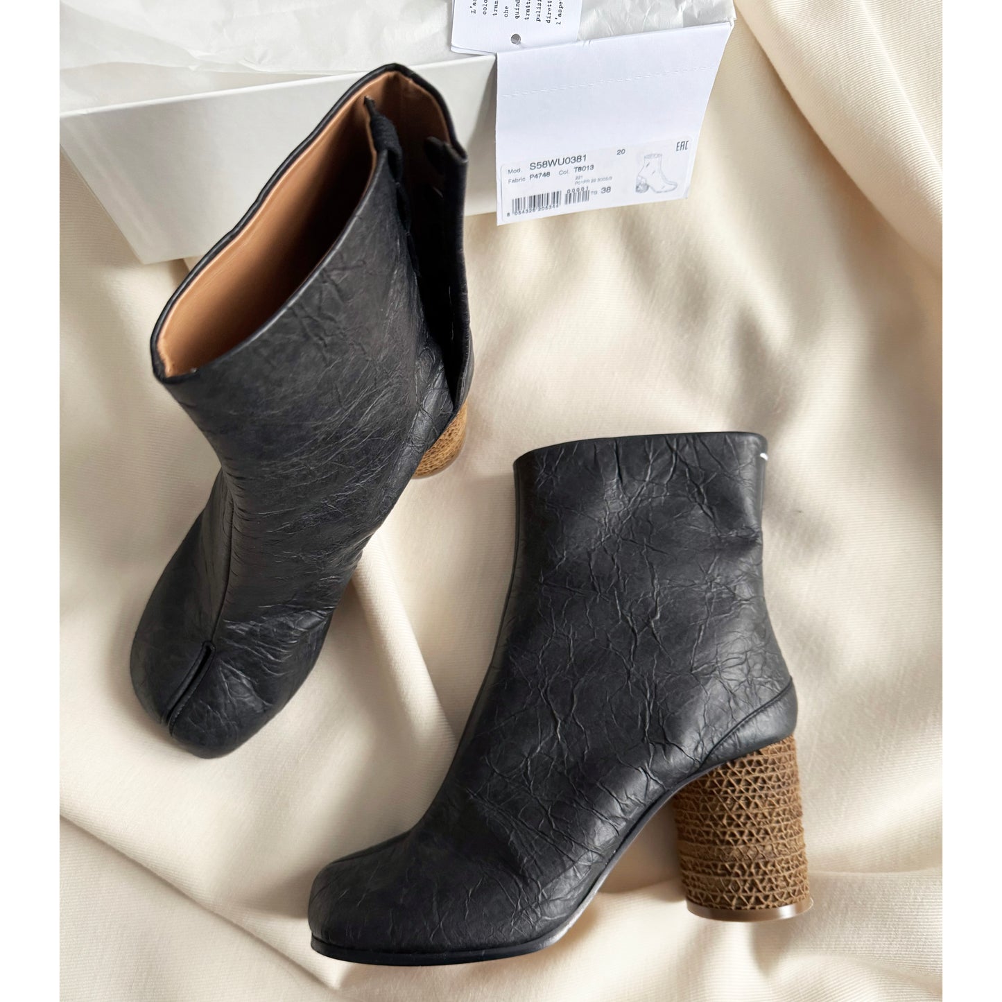 Margiela Tabi Paper Boots in Black, size 38