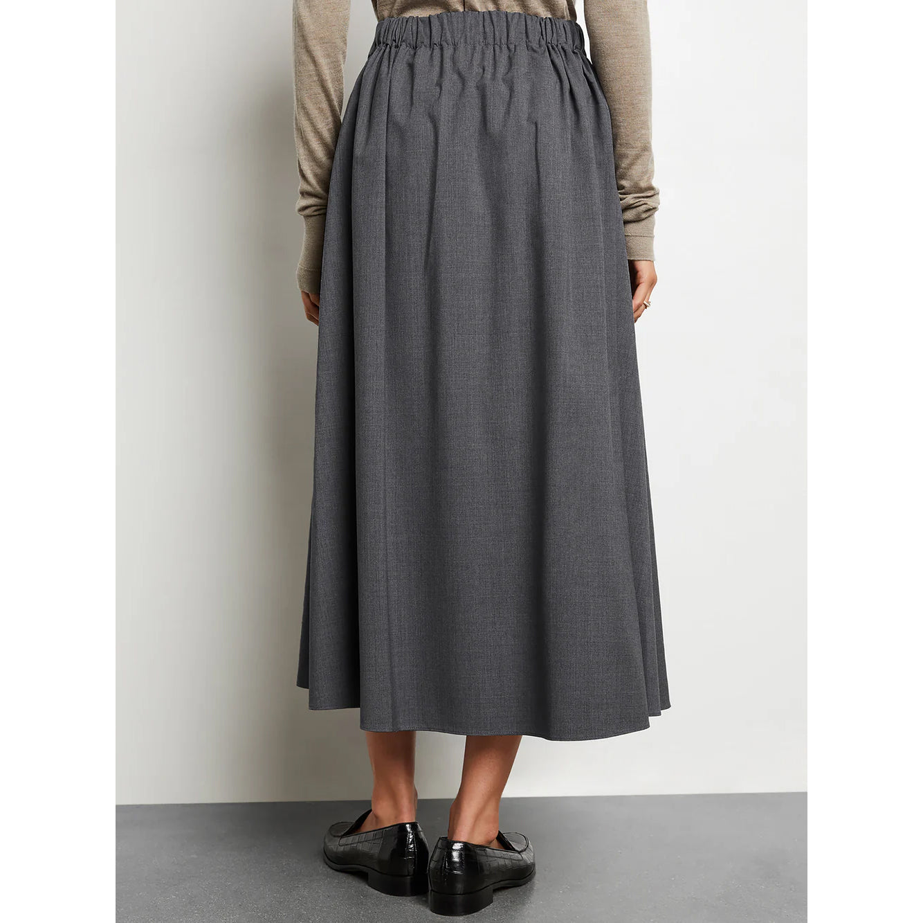 Maria McManus Pleated Skirt in Grey, size Large