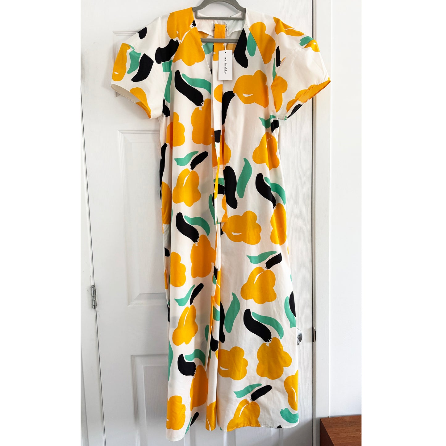 Marimekko "Taivut Lemmitty' Printed Cotton Dress, size 36