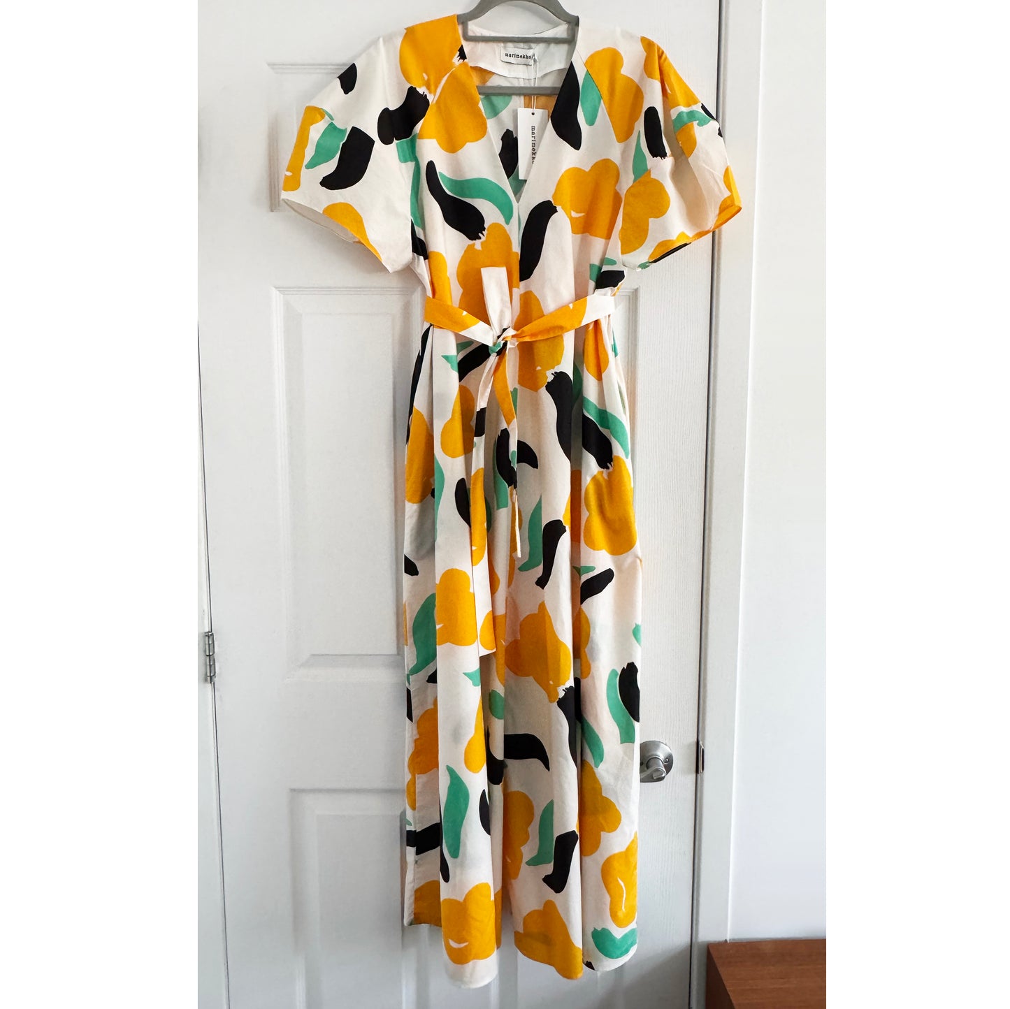 Marimekko "Taivut Lemmitty' Printed Cotton Dress, size 36