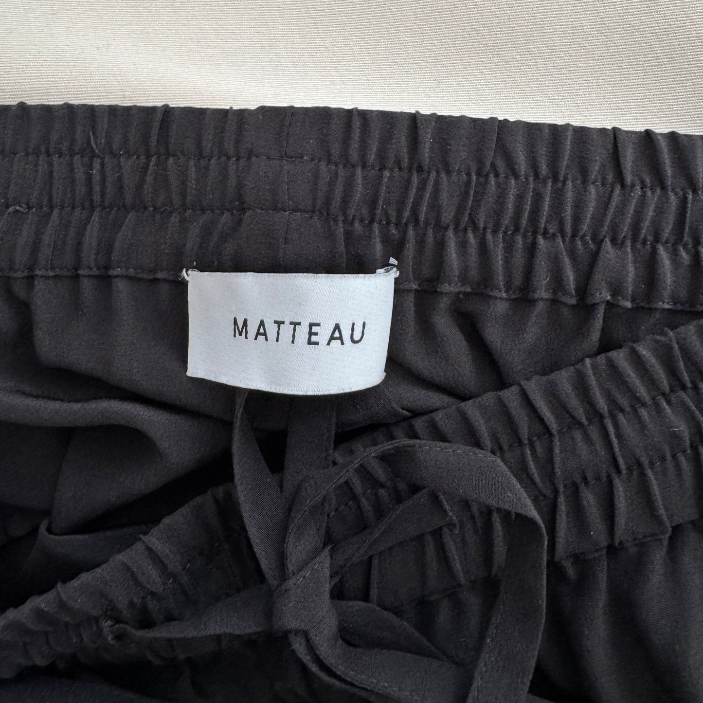 Matteau Wide Leg Silk Pants in Black, size "5" (L-Xl)