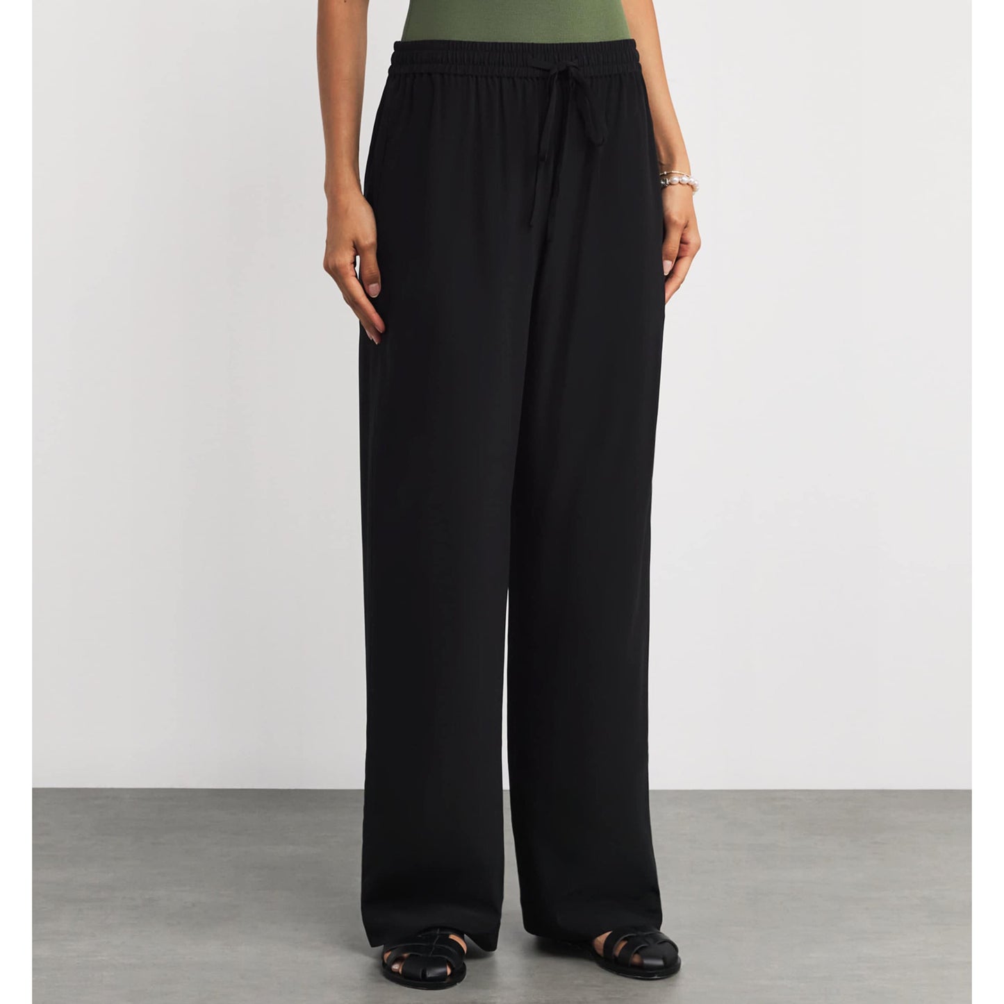 Matteau Wide Leg Silk Pants in Black, size "5" (L-Xl)
