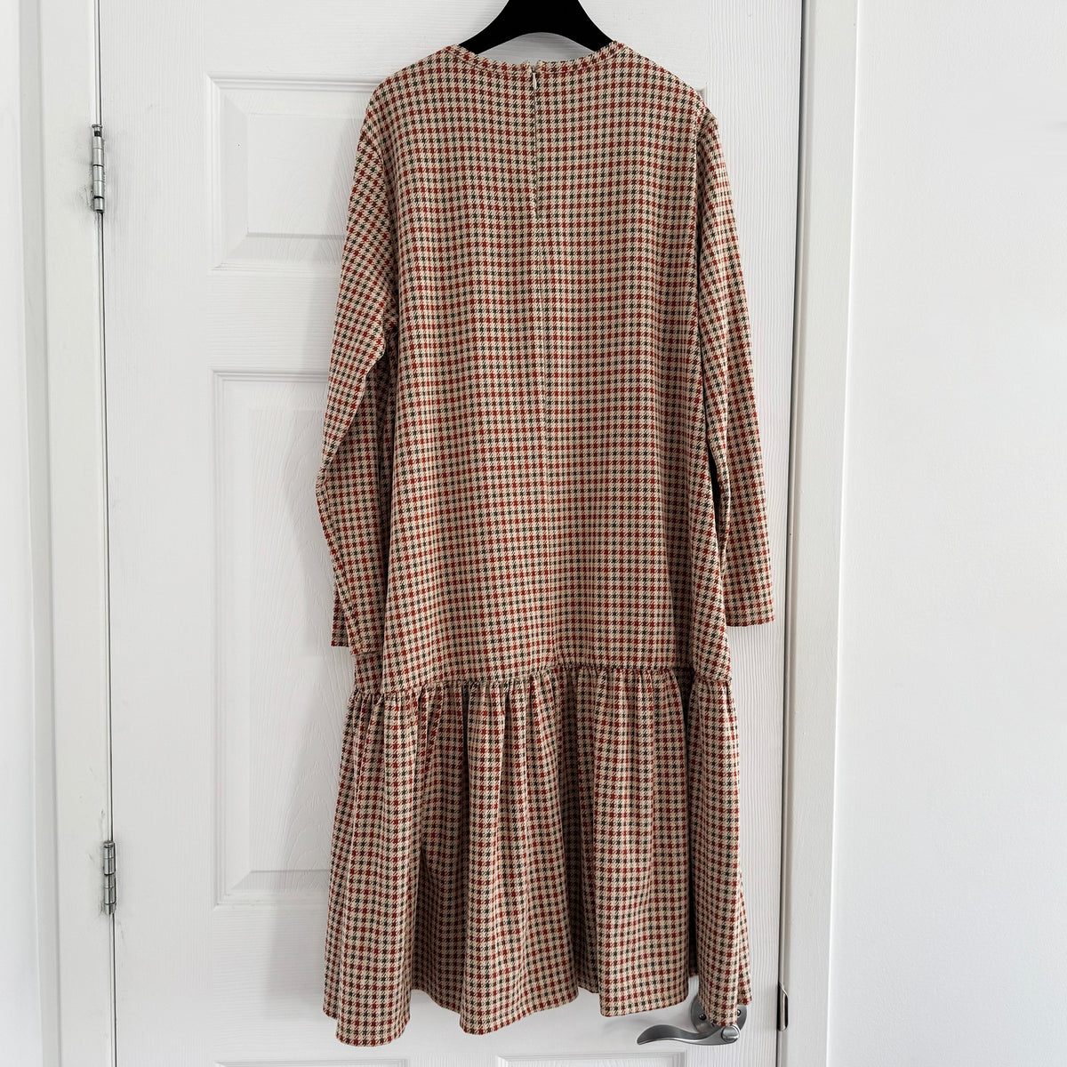 Weekend Max Mara Checked Dress in Beige, size Large