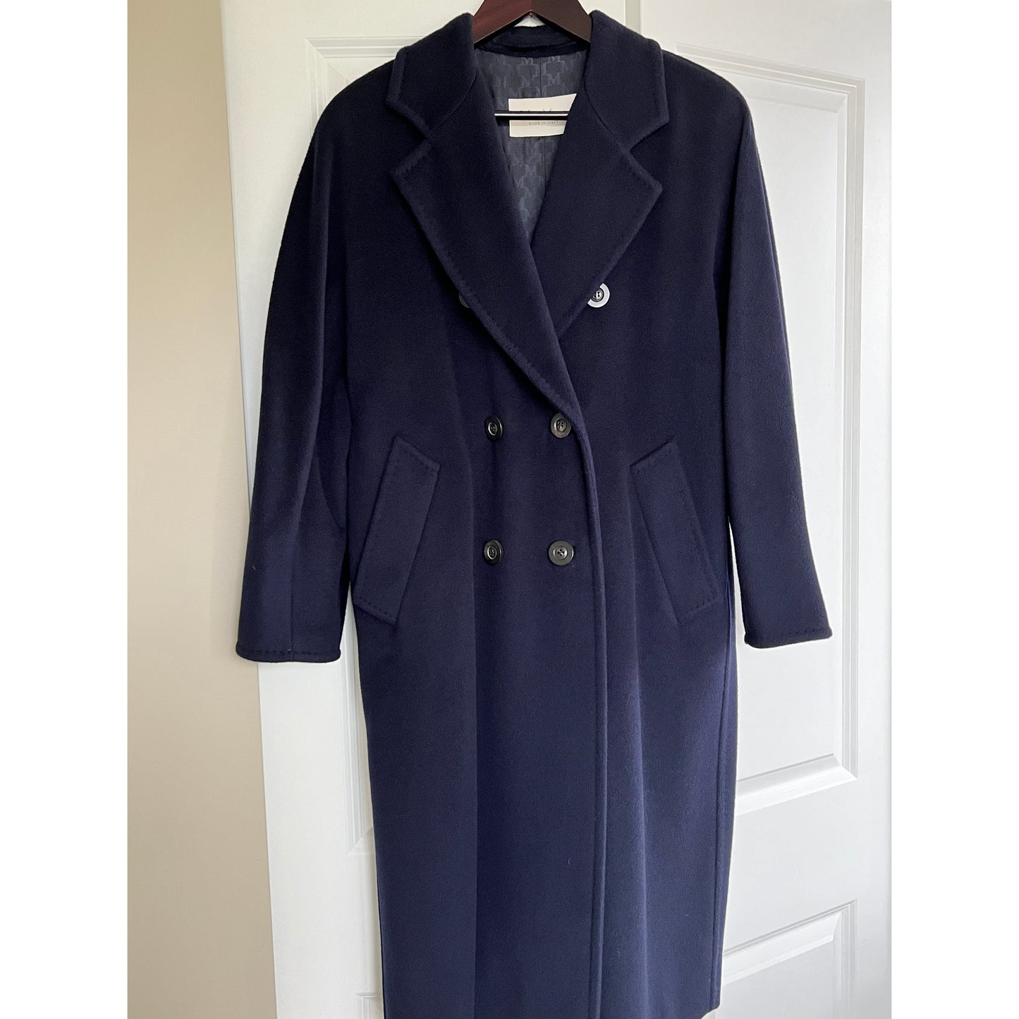 Max Mara "Madame" Coat in Navy, size 2 (fits oversize, like a comfy size small)