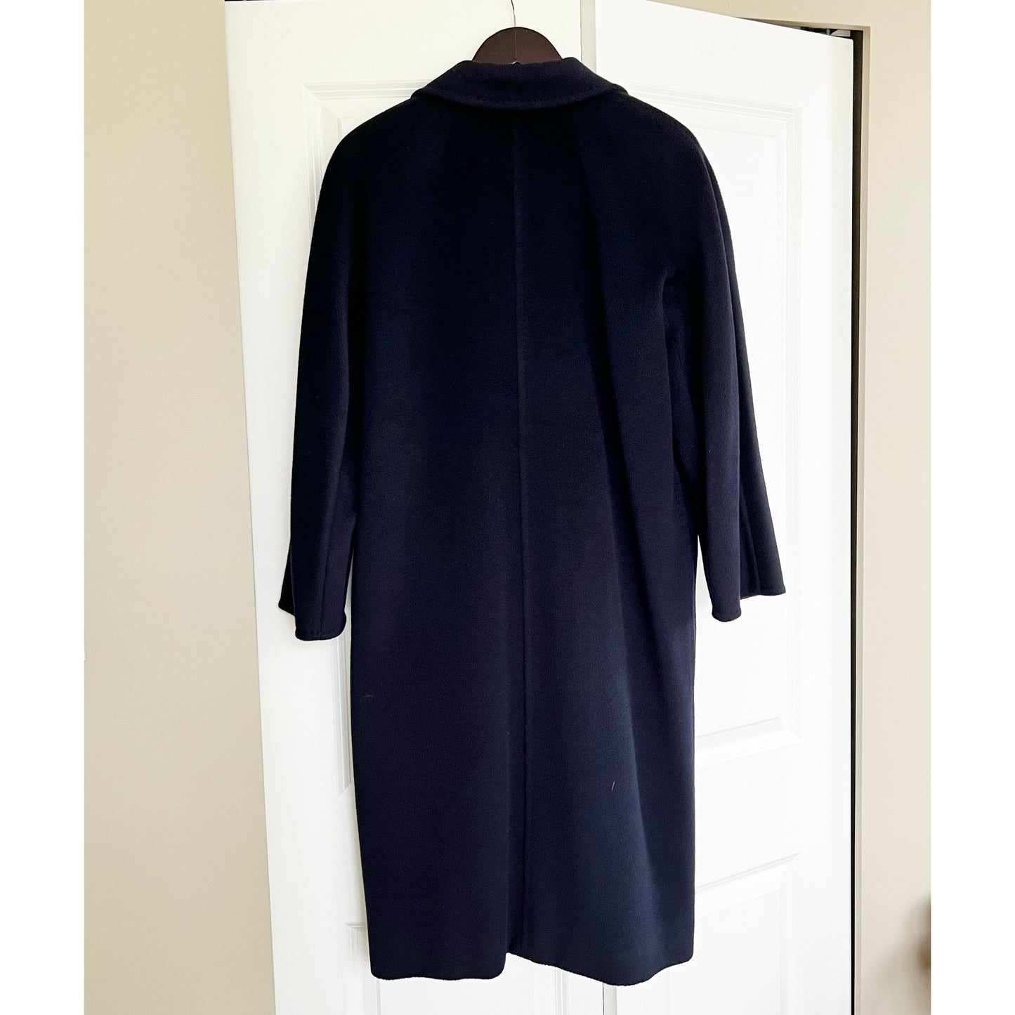 Max Mara "Madame" Coat in Navy, size 2 (fits oversize, like a comfy size small)