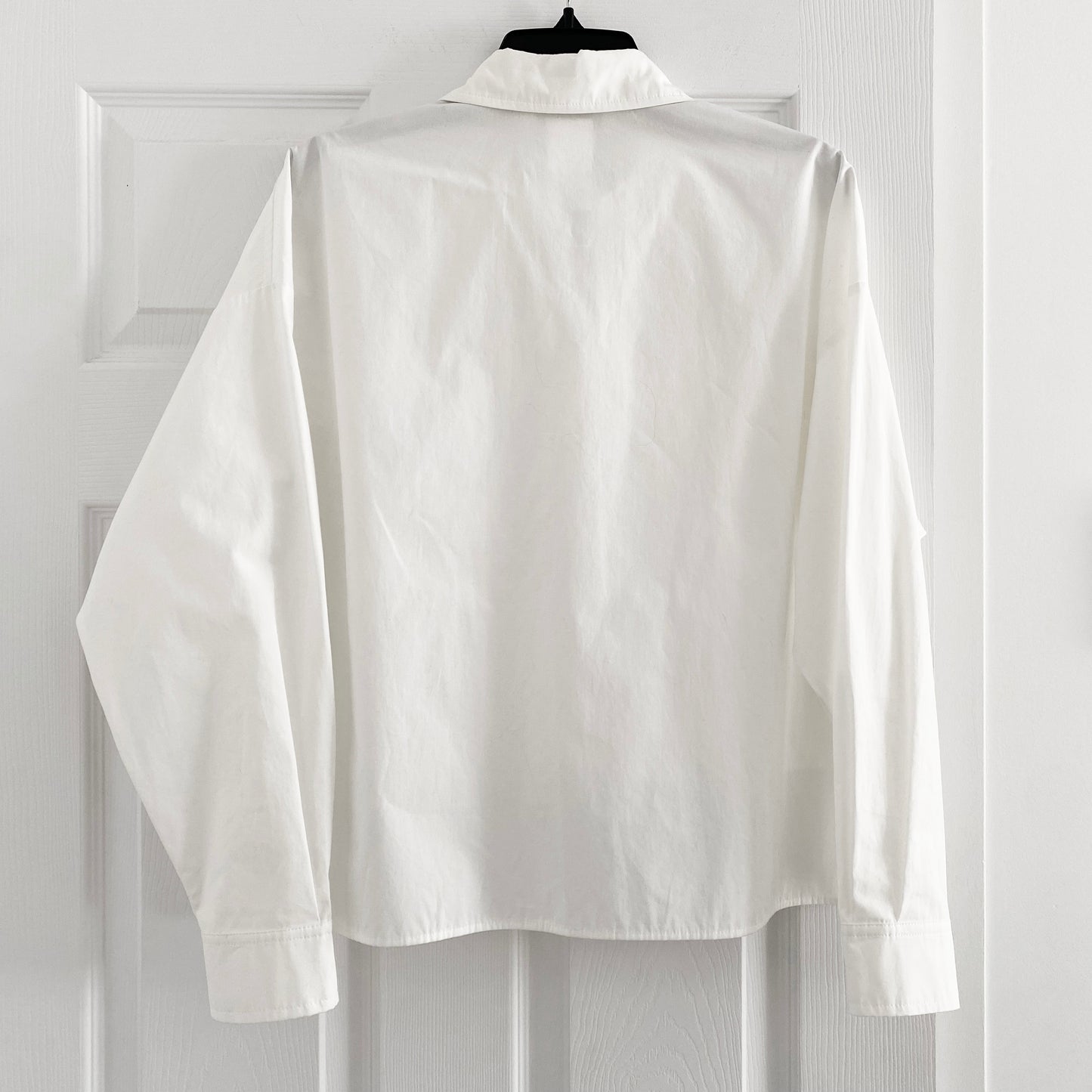 Weekend Max Mara "Carter" Shirt in White, size 8US