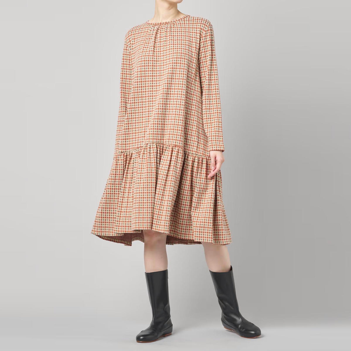 Weekend Max Mara Checked Dress in Beige, size Large