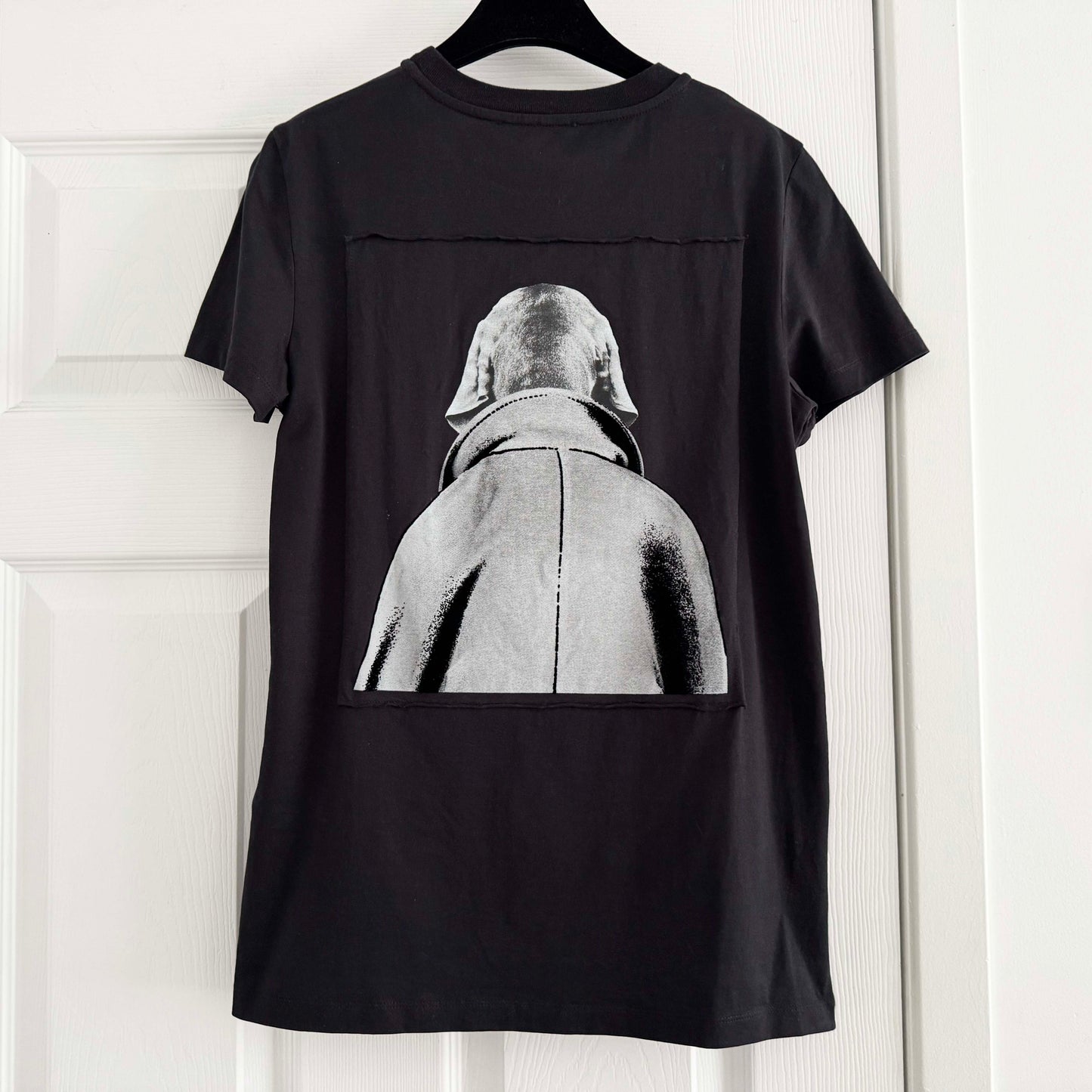 Max Mara Dog Print Tee with Strass Detailing in Black, size Small