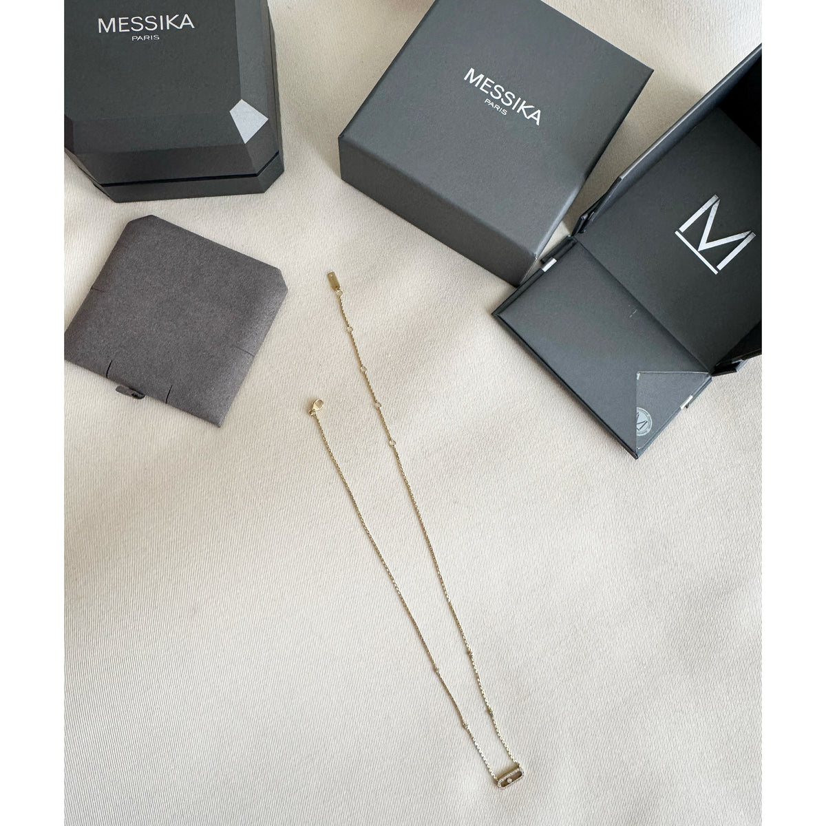 MESSIKA "Move Uno" 18K Yellow Gold Pavé Necklace With Diamonds