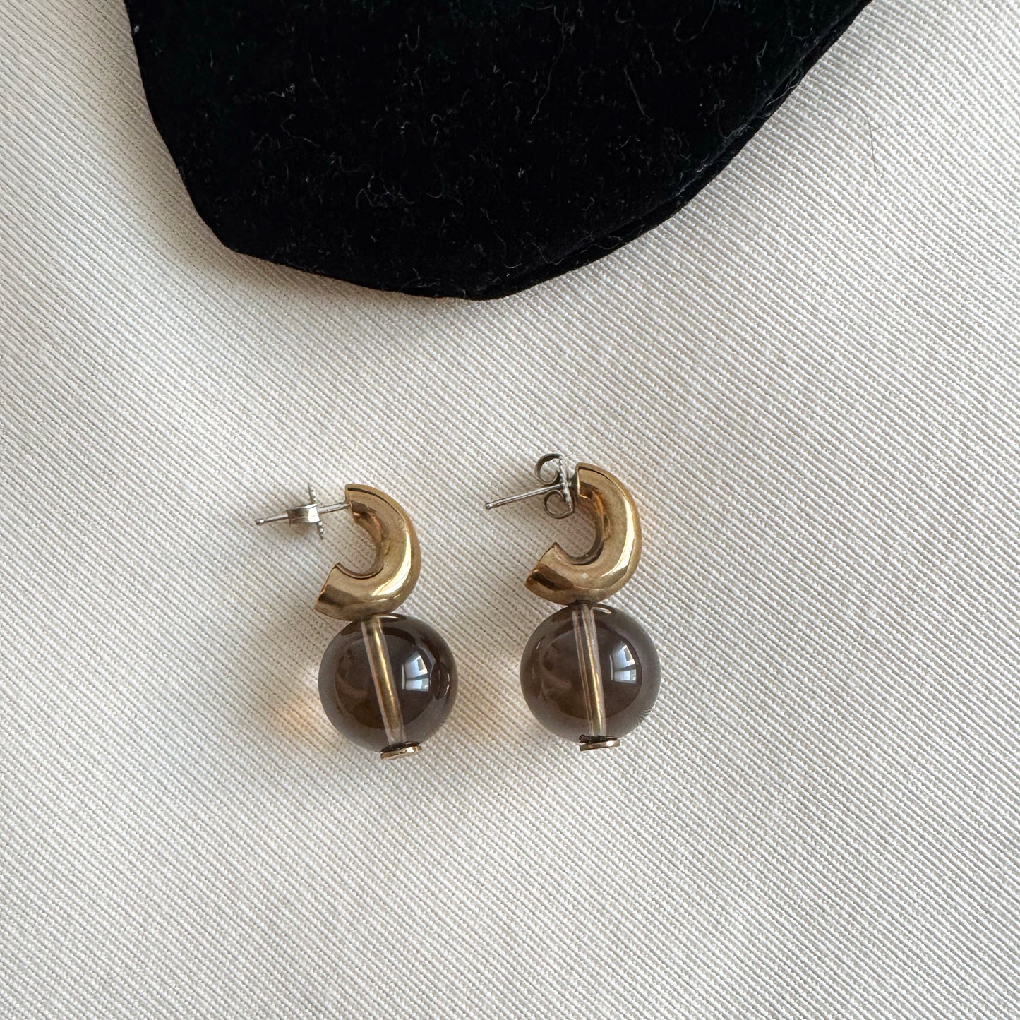 Modern Weaving C-Curve Earrings in Smoky Quartz