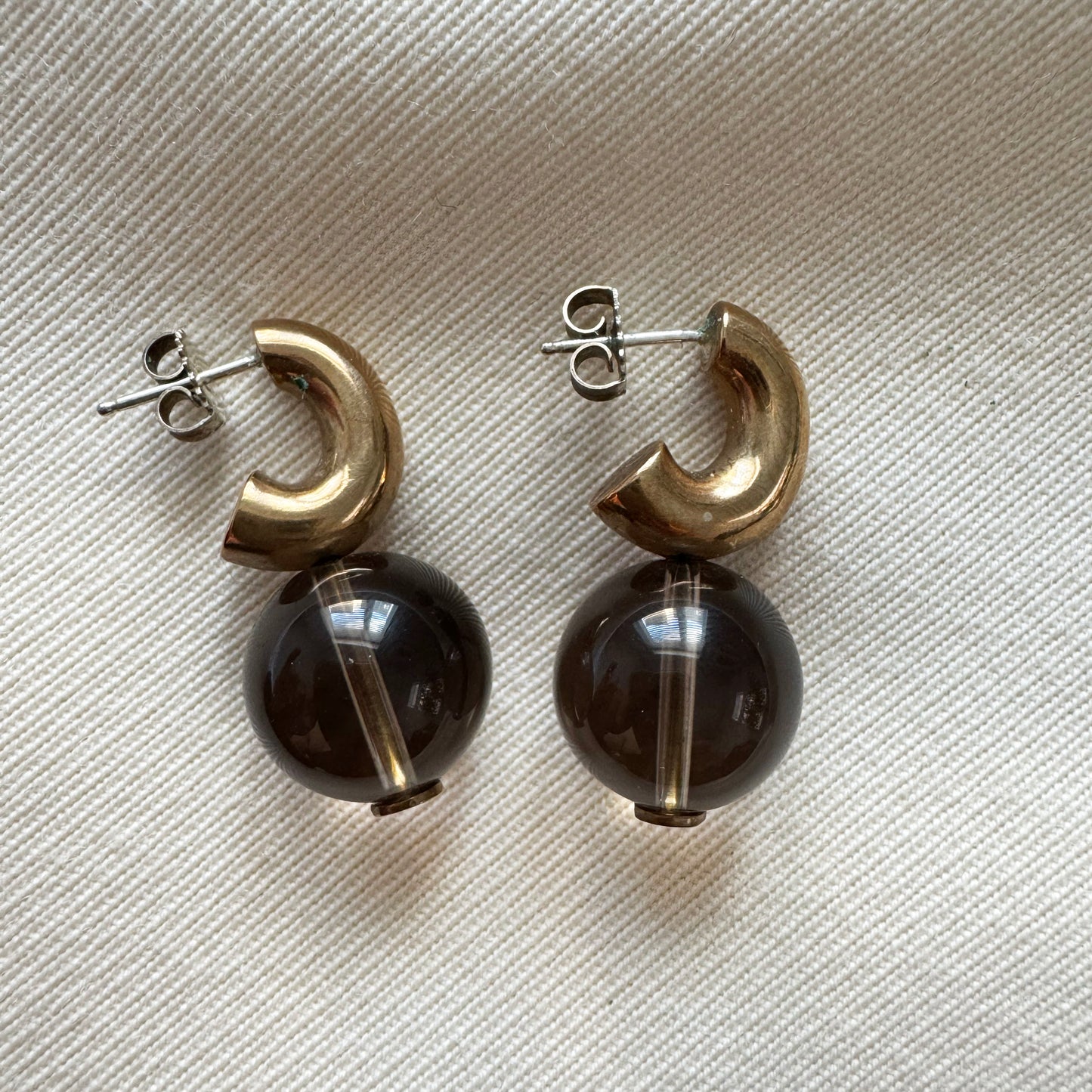 Modern Weaving C-Curve Earrings in Smoky Quartz
