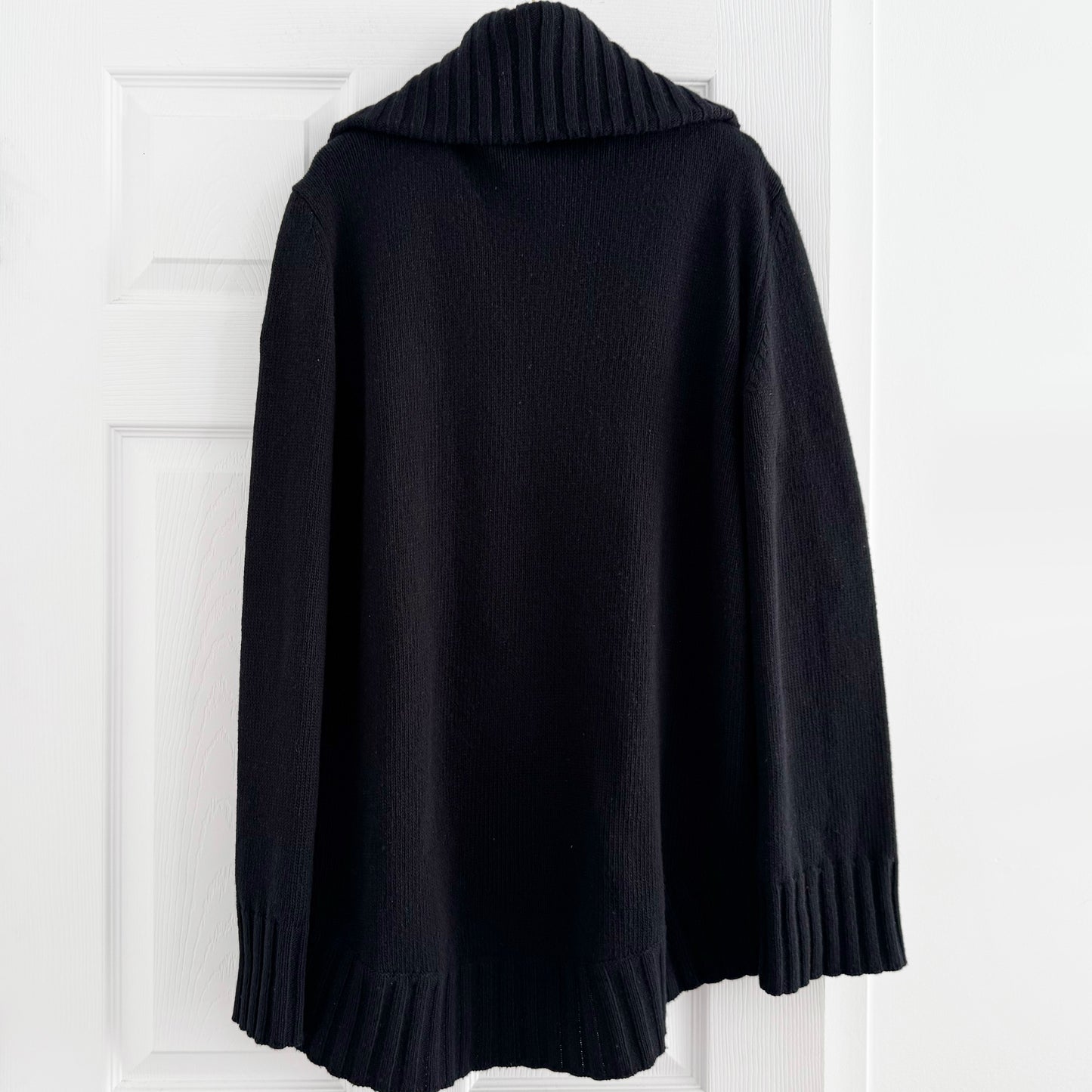 Moncler Quilted Panel Cardigan in Black, size Large