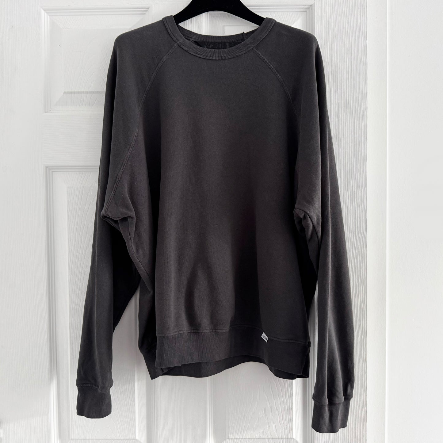 Mother "Biggie Concert" Sweatshirt in Faded Black, size Medium