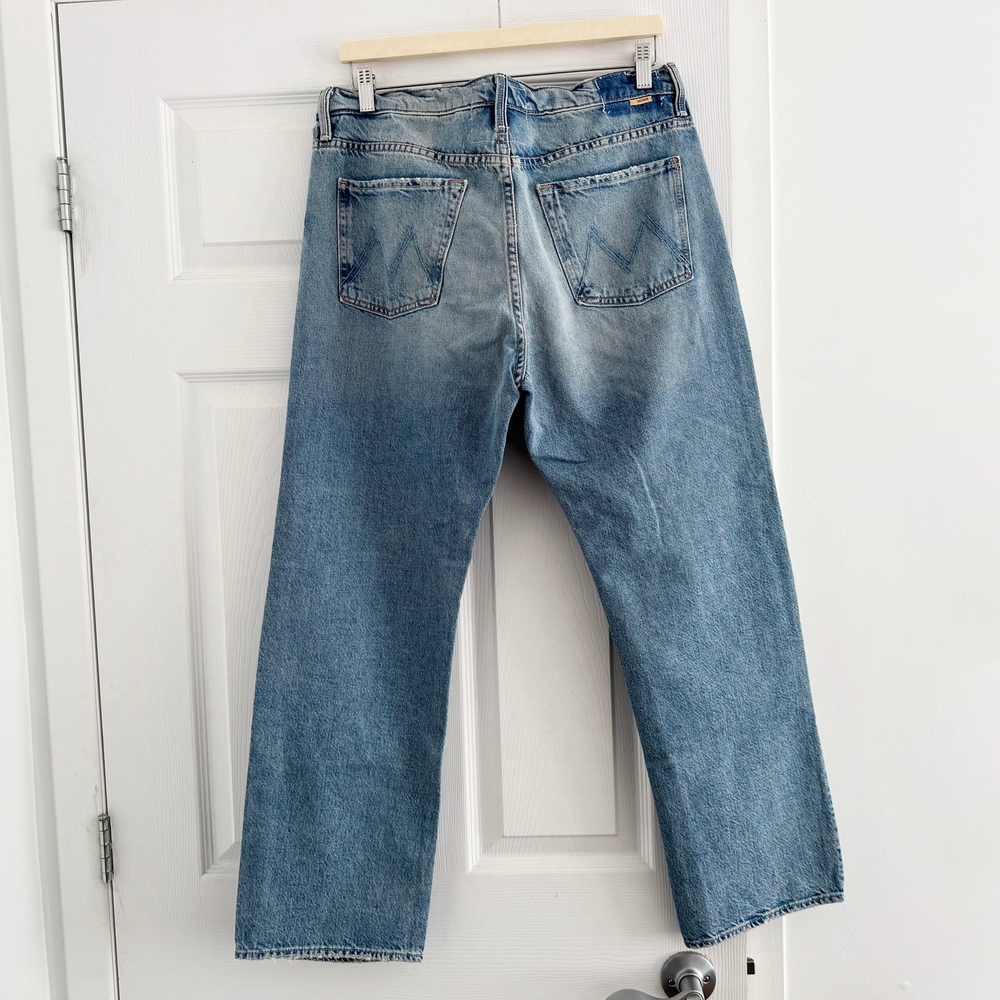Mother Denim "The Ditcher Hover" Jean in "Ain't my first rodeo", size 29