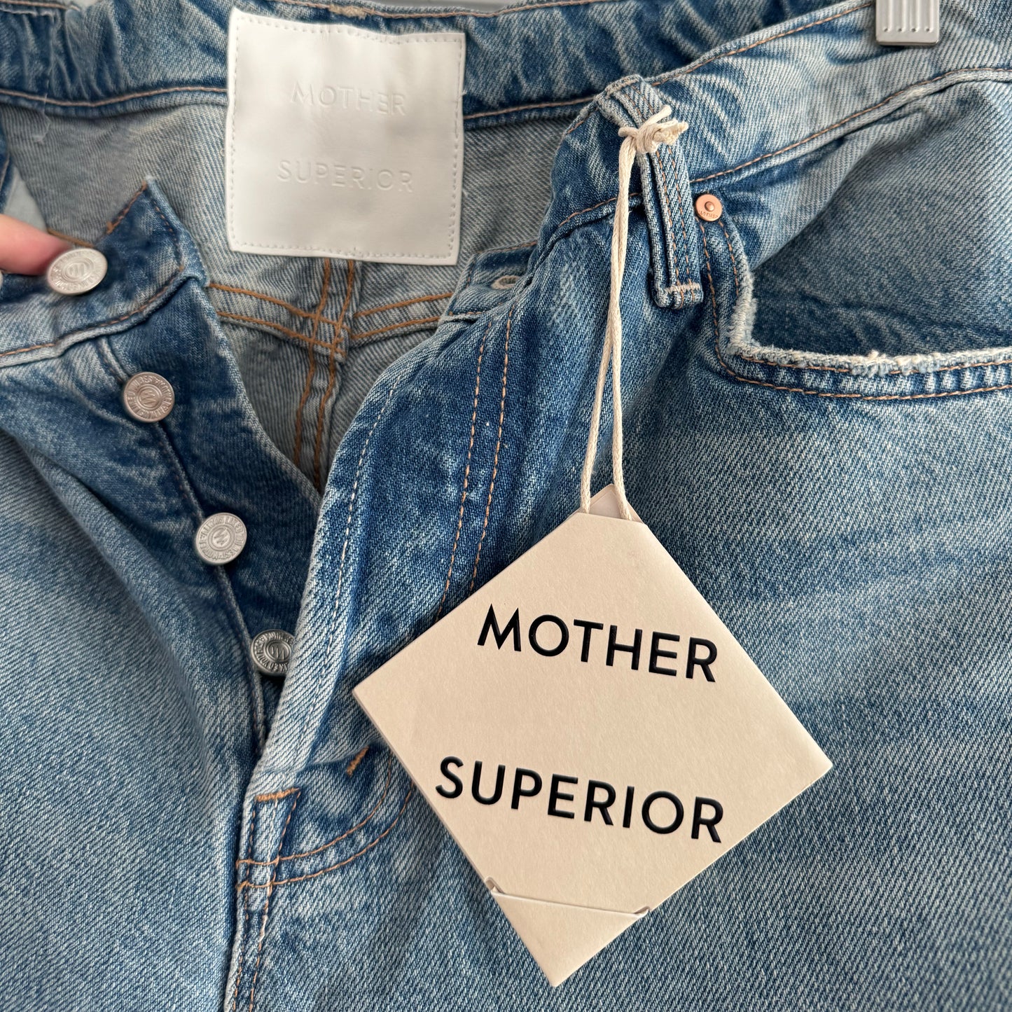 Mother Denim "The Ditcher Hover" Jean in "Ain't my first rodeo", size 29