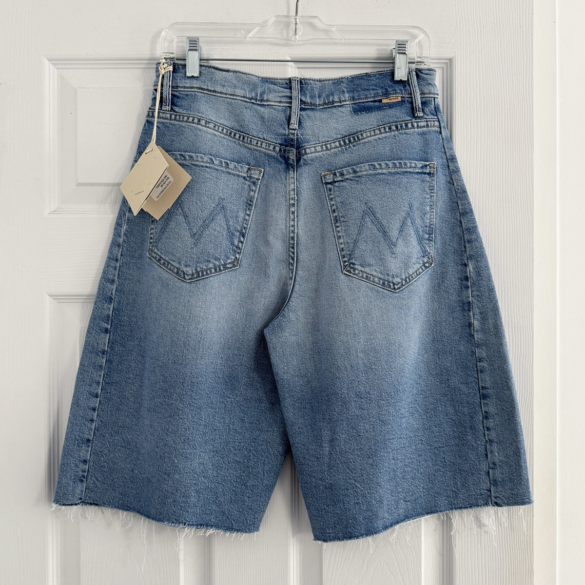 Mother "The Half-Pipe Bermuda Fray" Short in "Sow Surreal", size 28