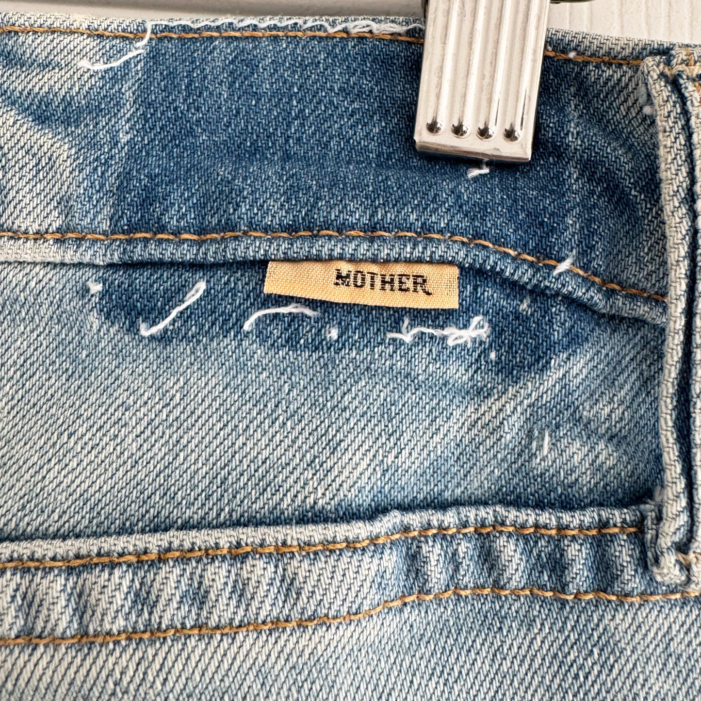 Mother "Mid-Rise Rambler Zip Skimp" Jean in "I Confess", size 27