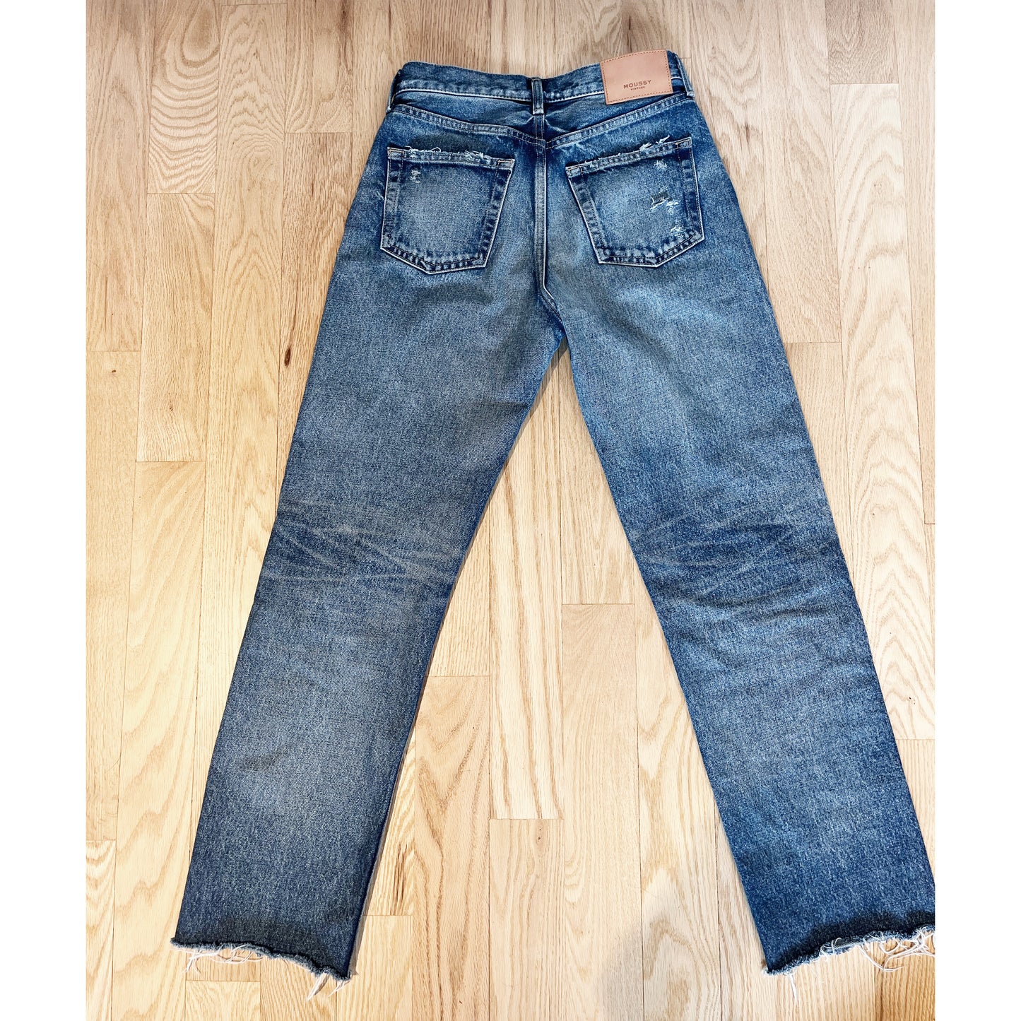 Moussy Vintage "Ashley" Straight Leg Jean, size 26