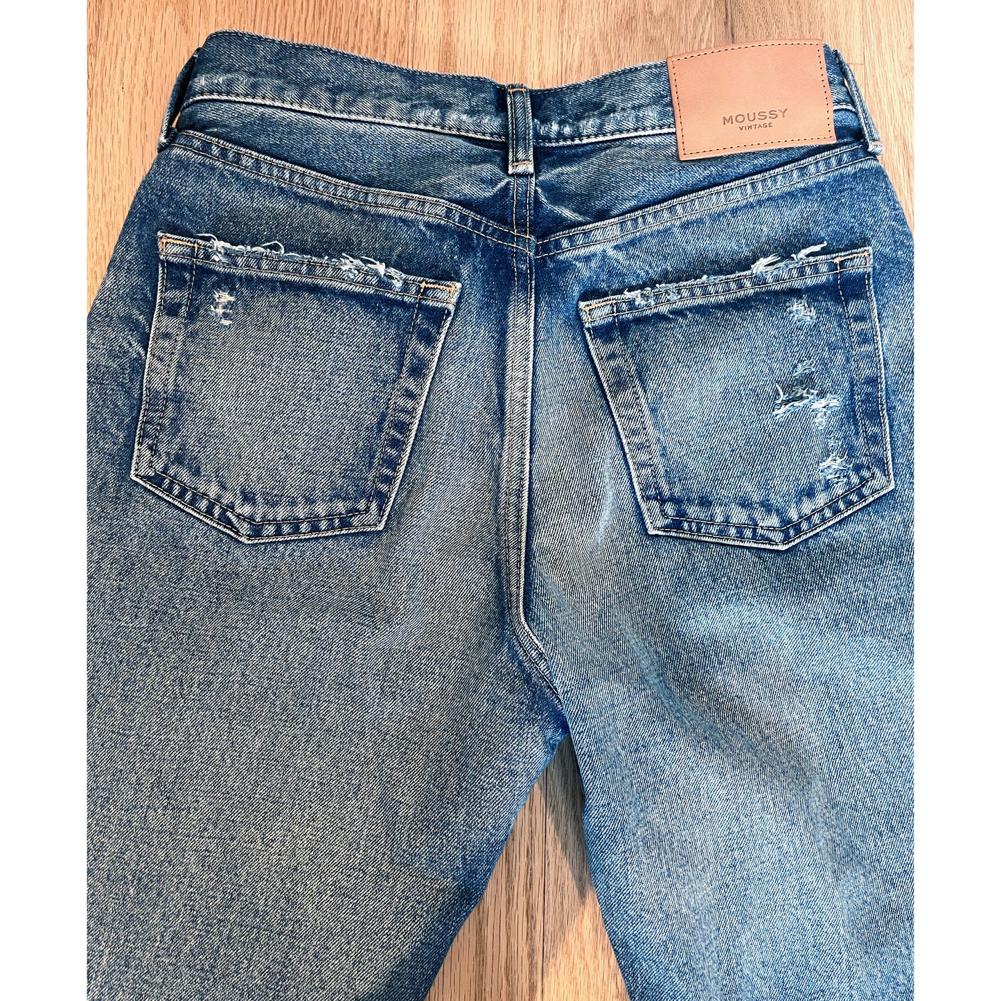 Moussy Vintage "Ashley" Straight Leg Jean, size 26