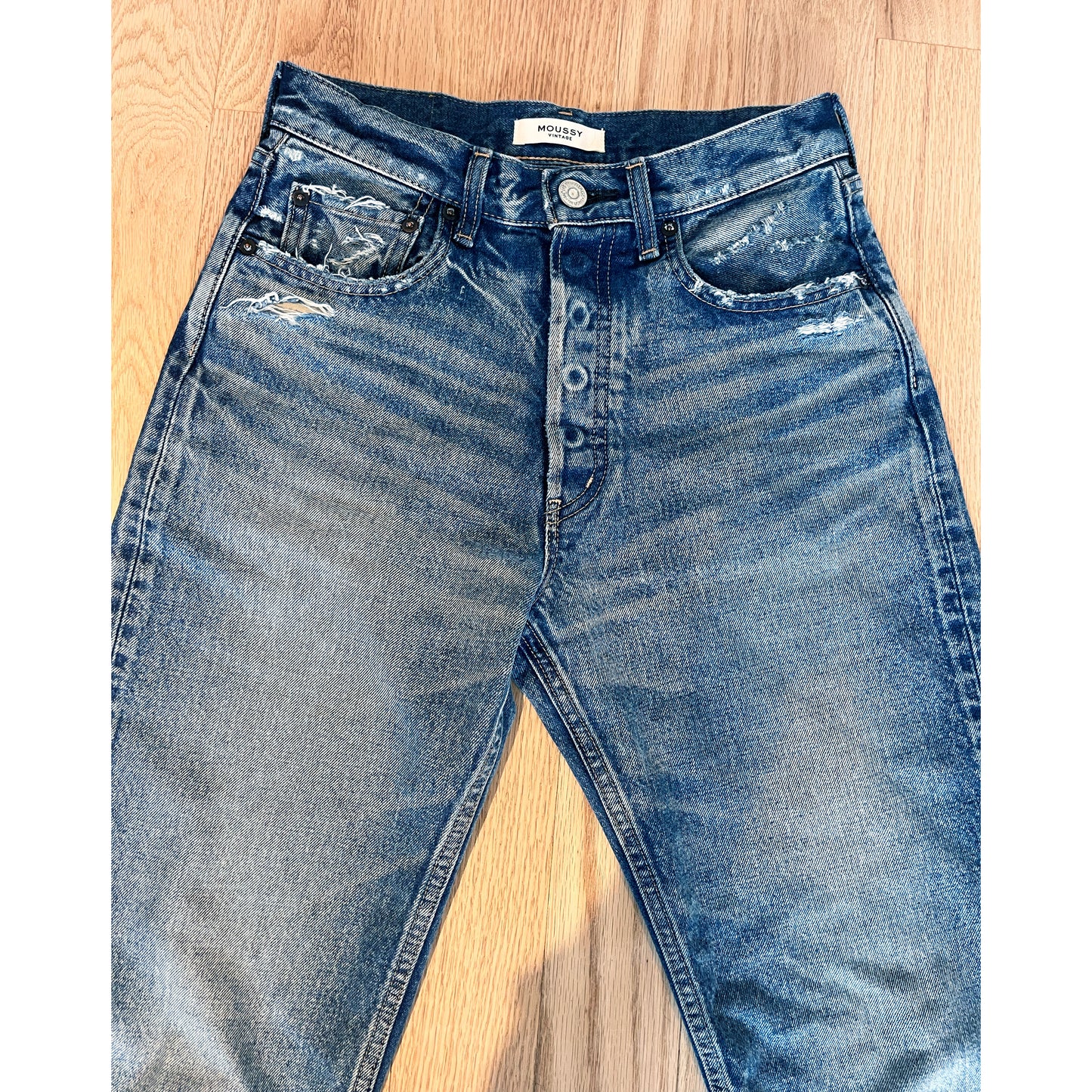 Moussy Vintage "Ashley" Straight Leg Jean, size 26