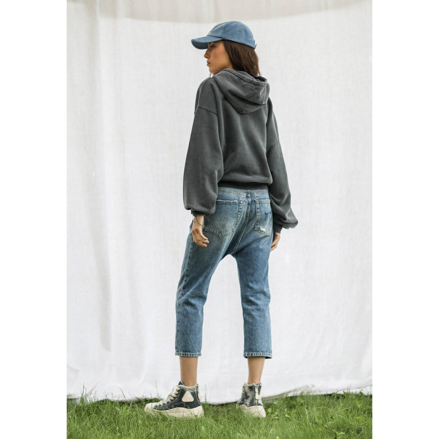 R13 Tailored Drop Jean in "Bain Blue", size 28