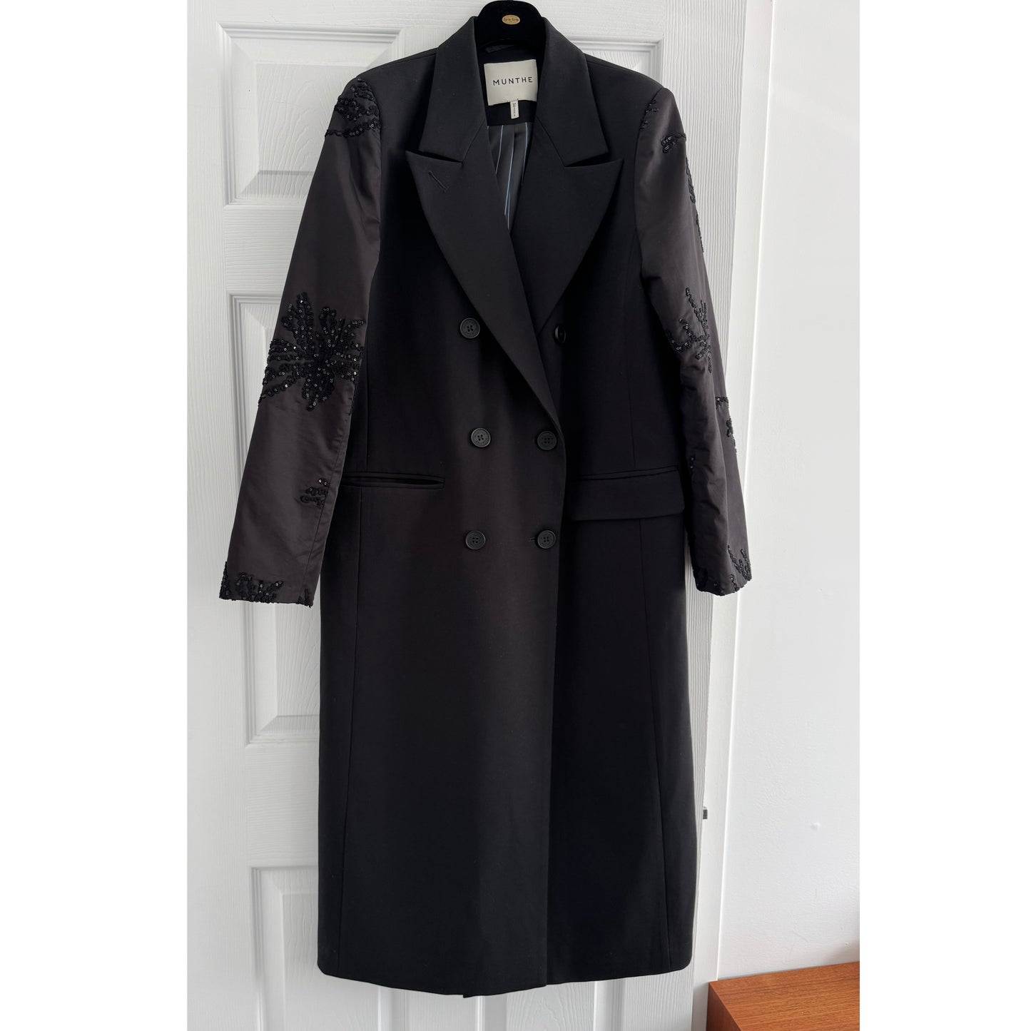 Munthe "Raymond" Jacket w Sequin Sleeves in Black, size 36 (Size Small ish)