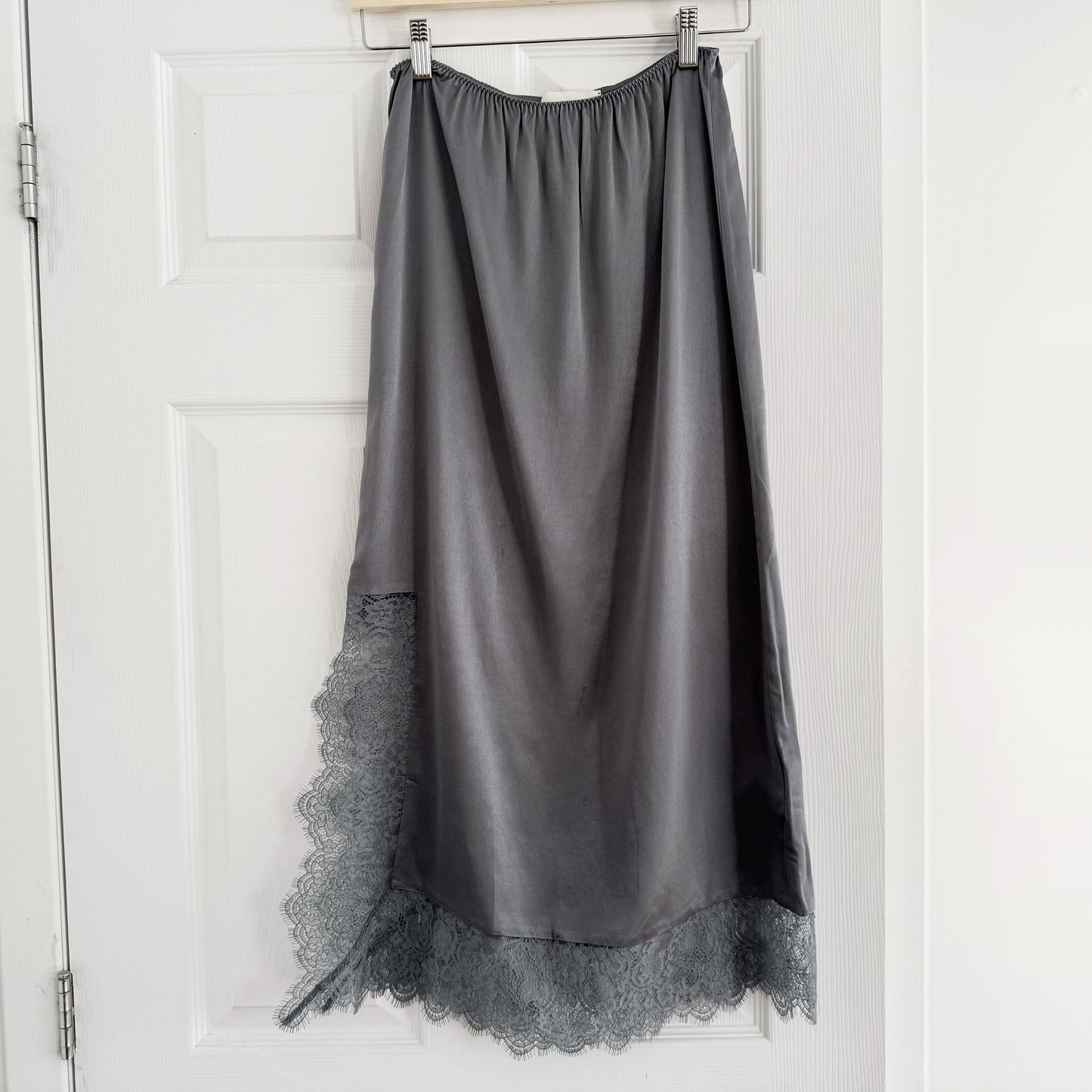 Munthe "Ravin" Slip Skirt w Lace in Grey, size 34