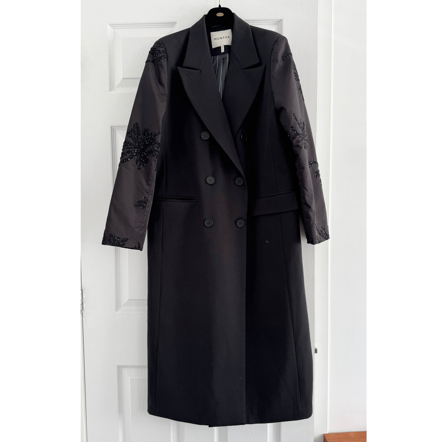 Munthe "Raymond" Jacket w Sequin Sleeves in Black, size 36 (Size Small ish)